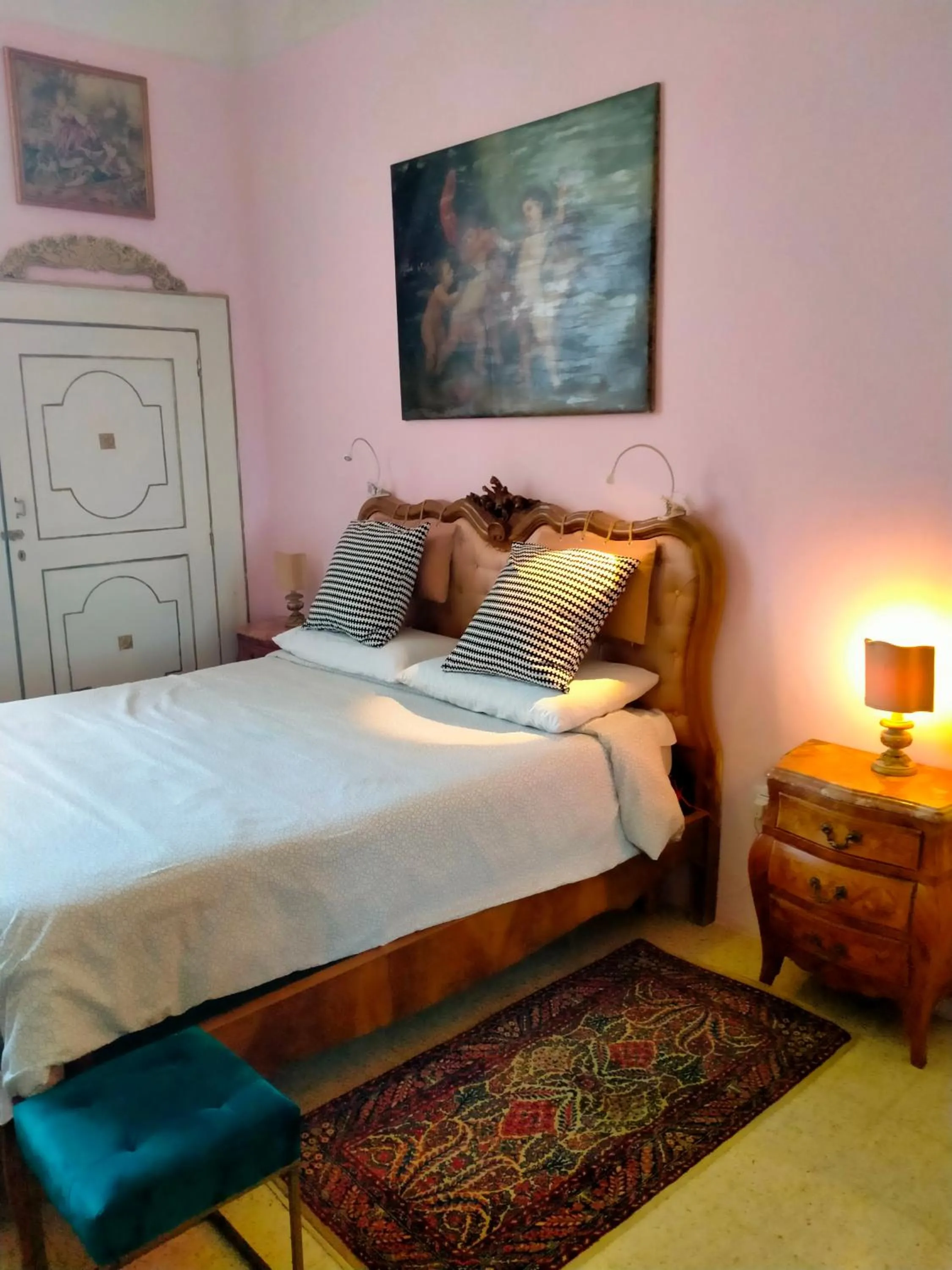Bed in Villa Longo de Bellis
