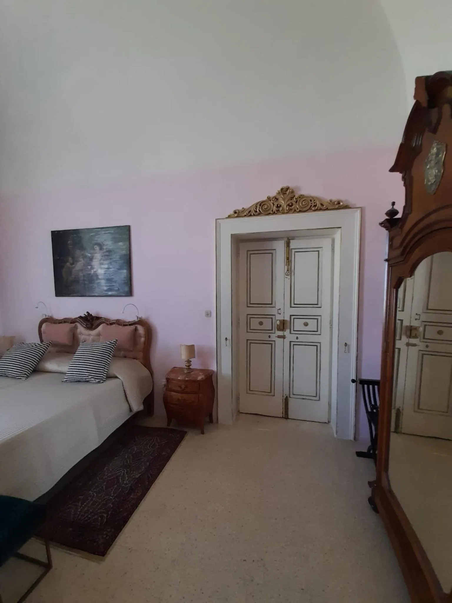 Bed in Villa Longo de Bellis