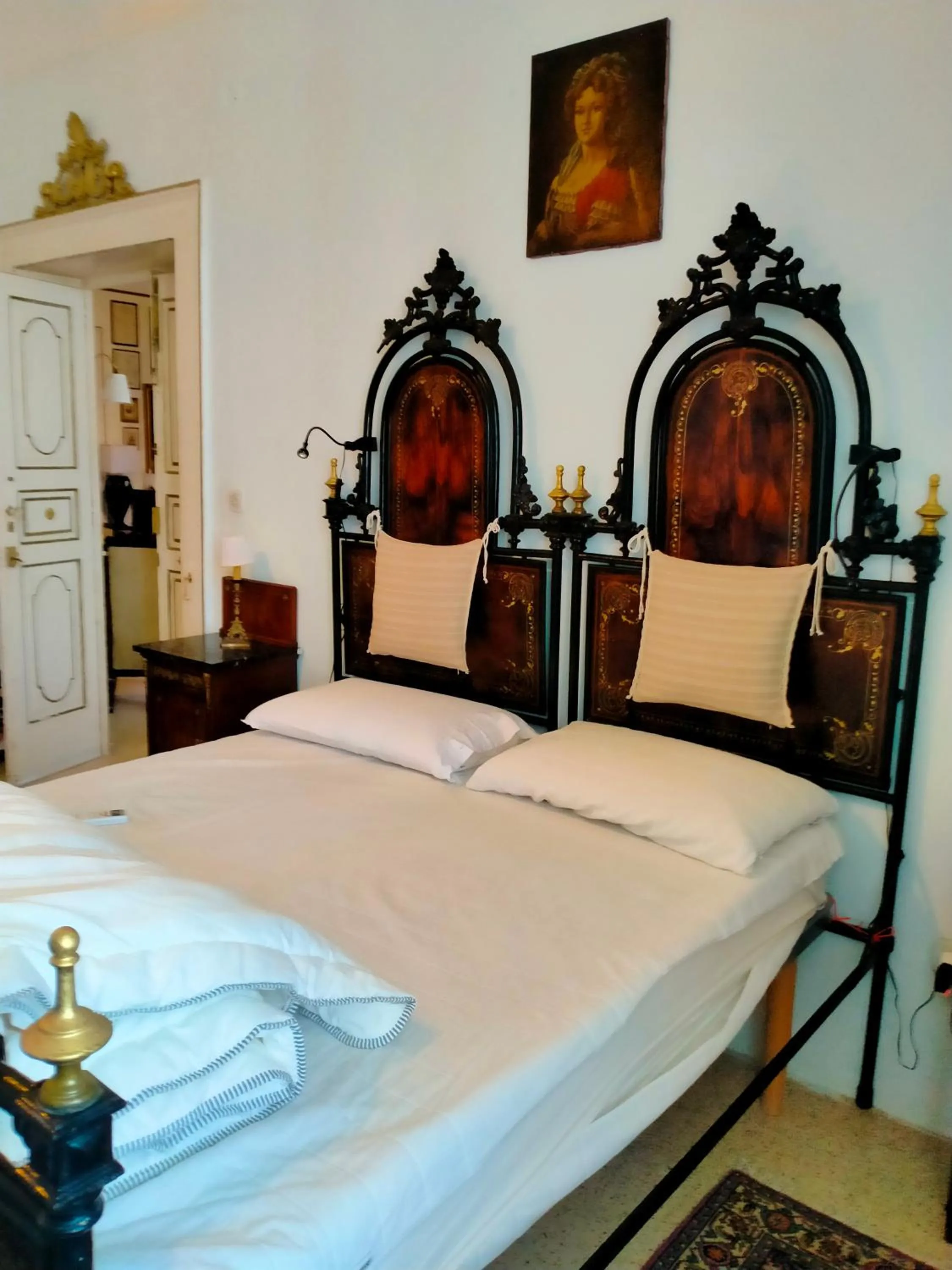 Bed in Villa Longo de Bellis