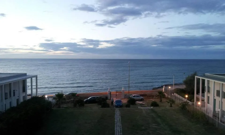 Sea view in Villa Longo de Bellis