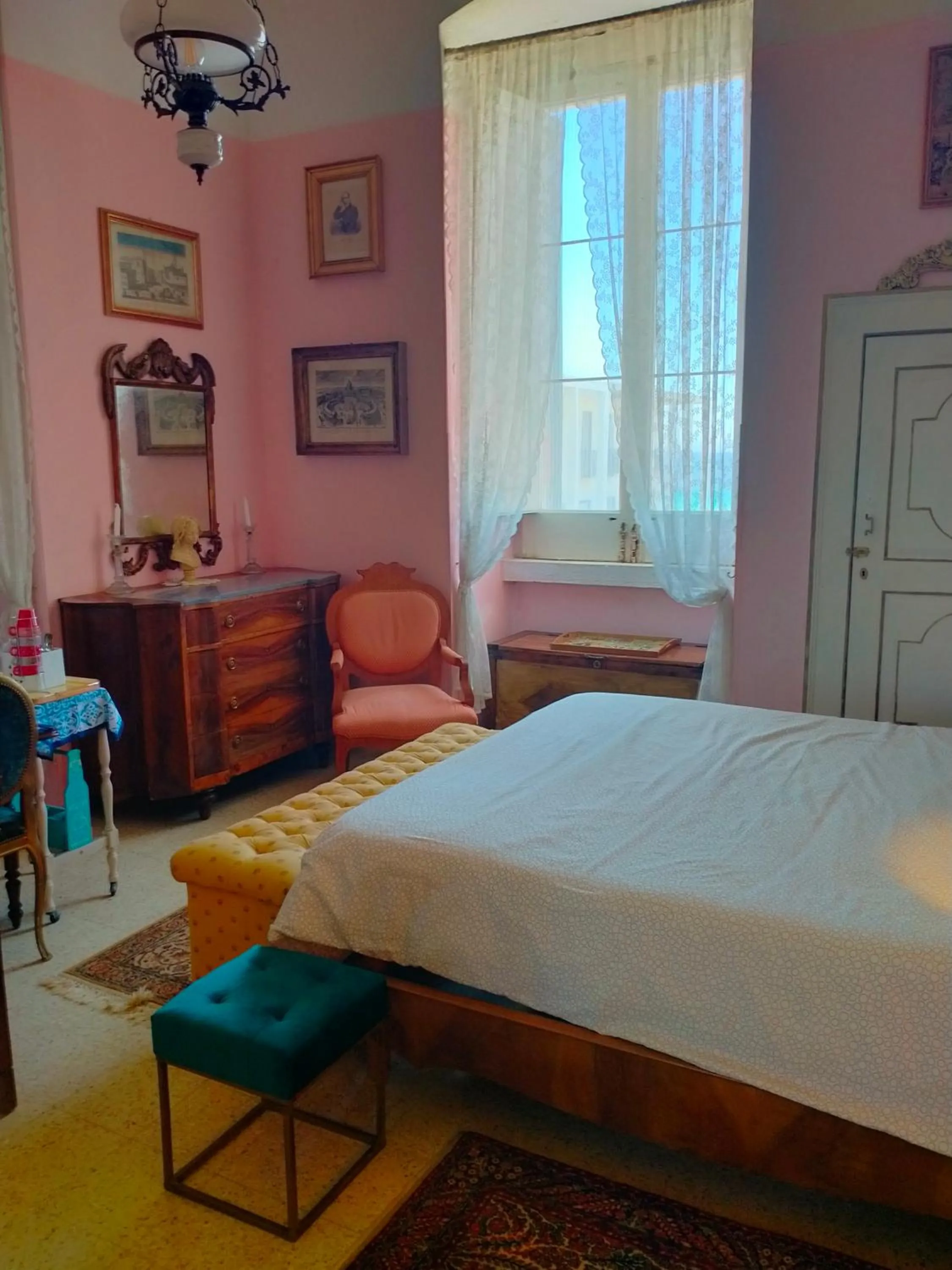 Bed in Villa Longo de Bellis