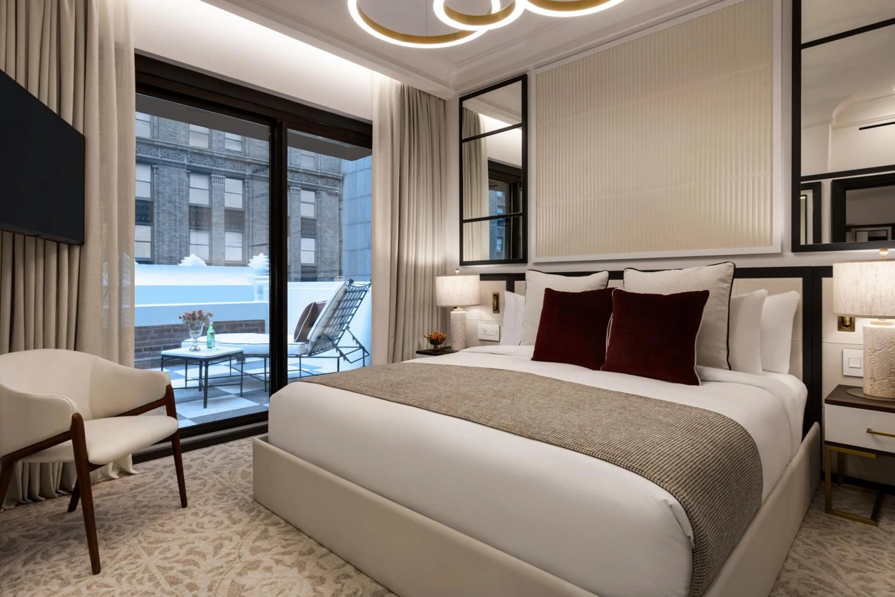 Bed in The Chemists Club Hotel