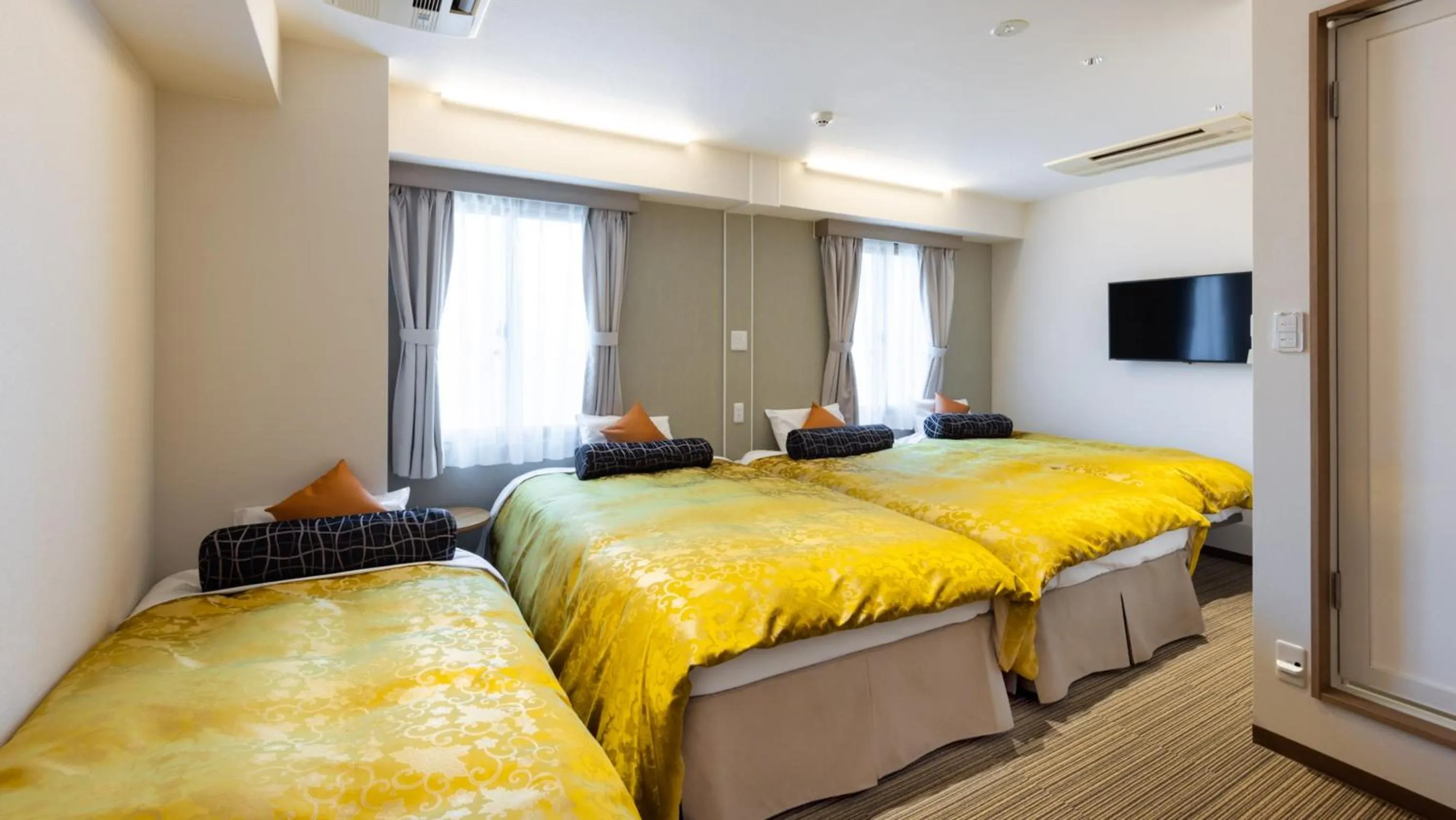 Bed in Hotel Dorf Shizuoka