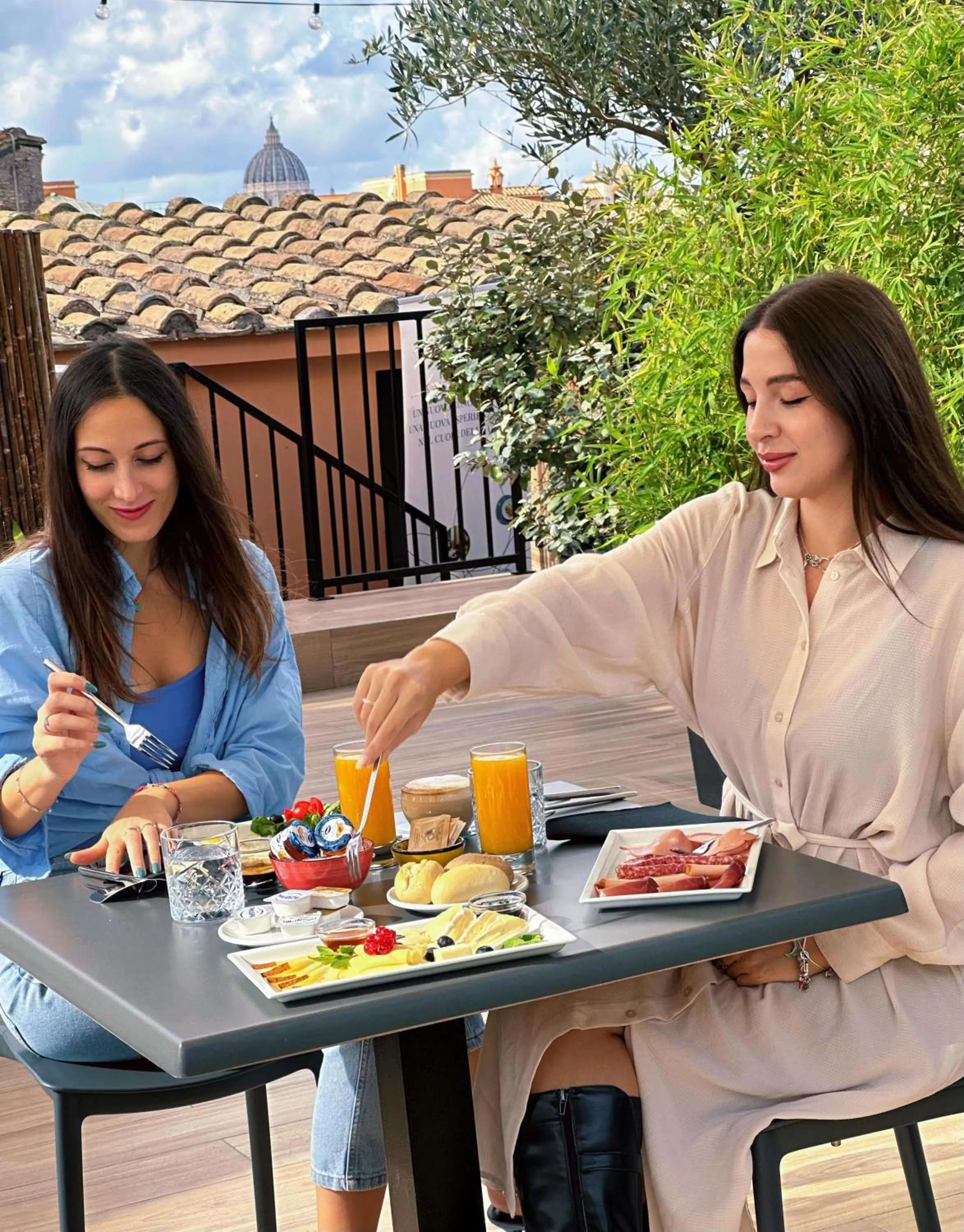 Balcony/Terrace in Hotel Caravita