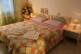 Decorative detail, Bed in B&B La Collina