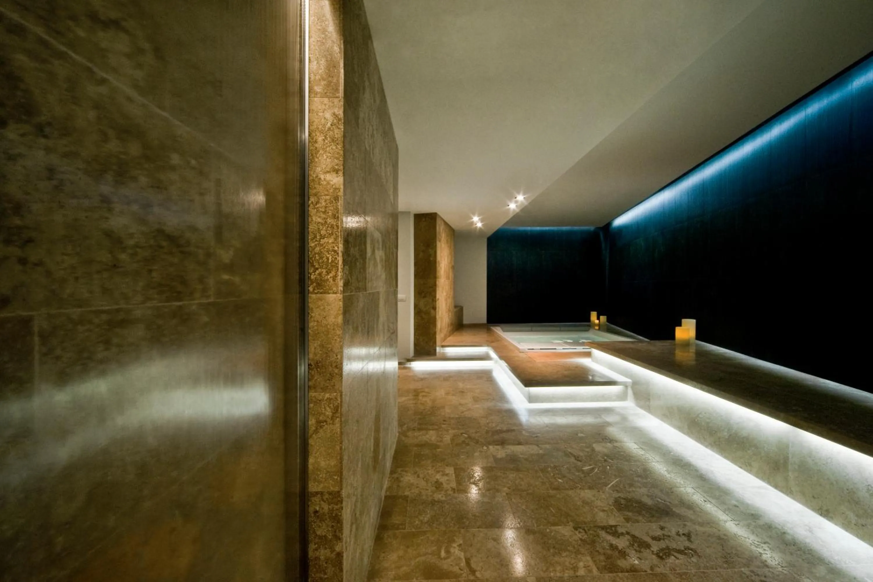 Entertainment in Le Civette