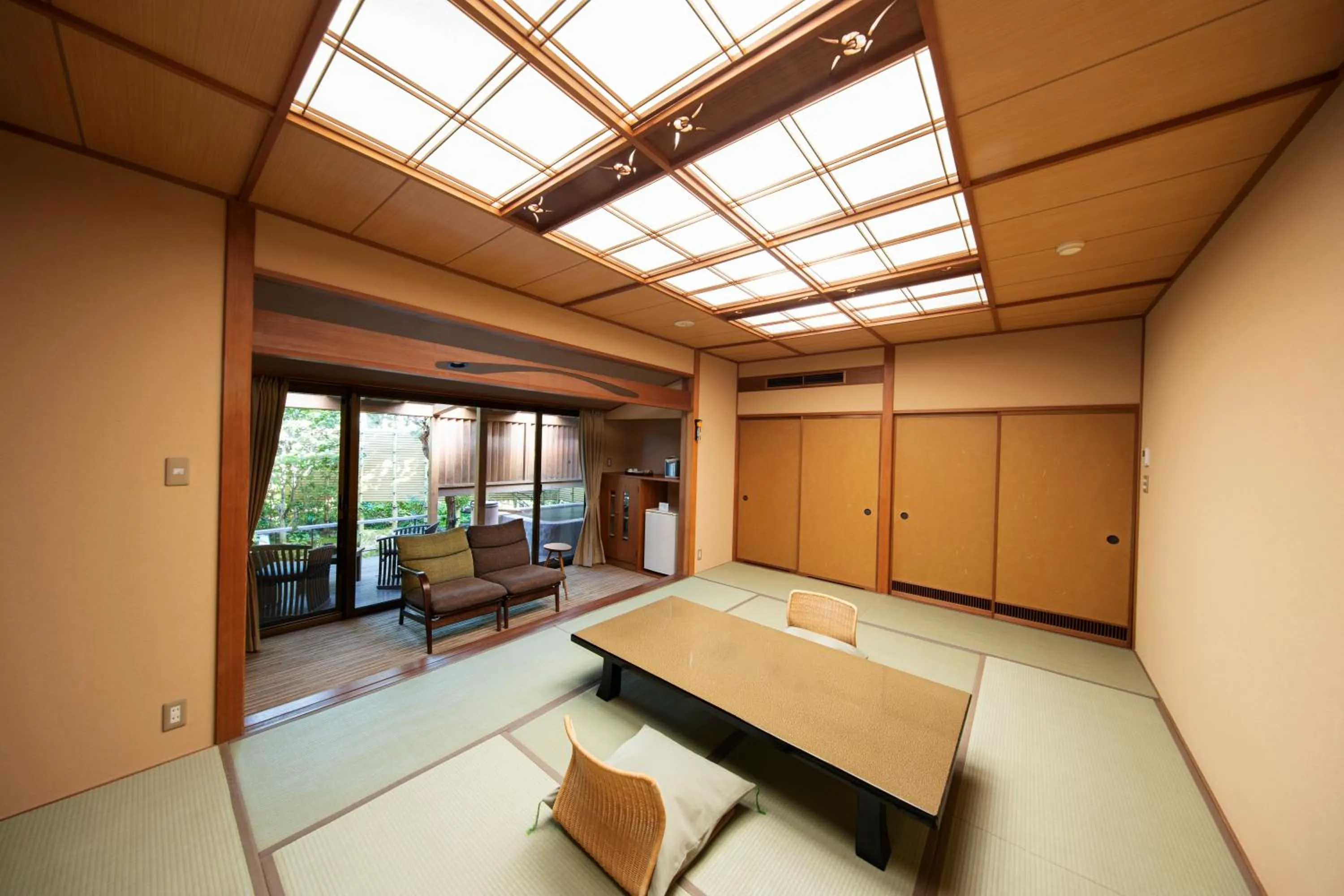 Garden view in Yumeguri no Yado Yoshiharu