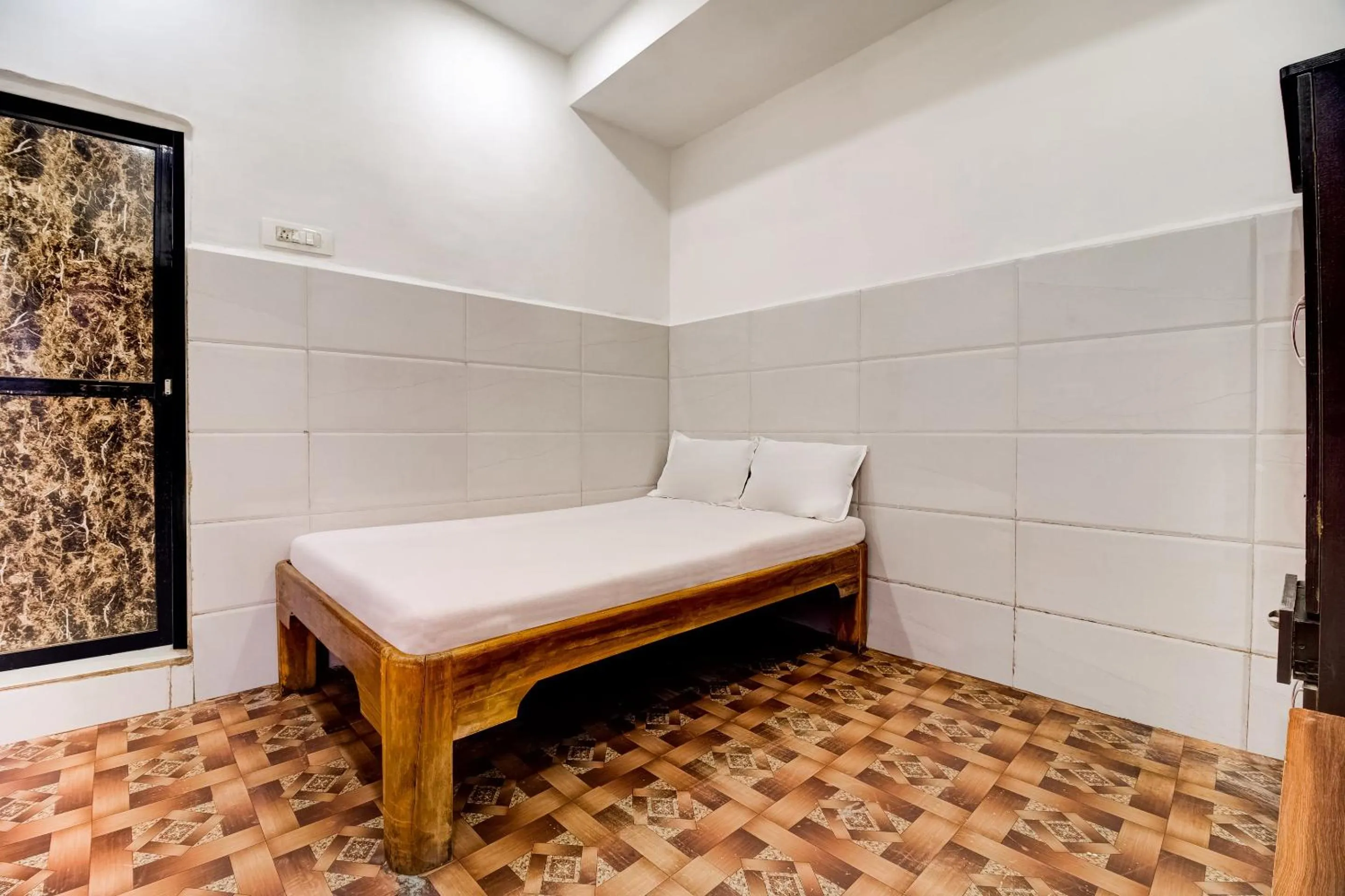 Bedroom in Hotel O Sargam Lodging And Boarding