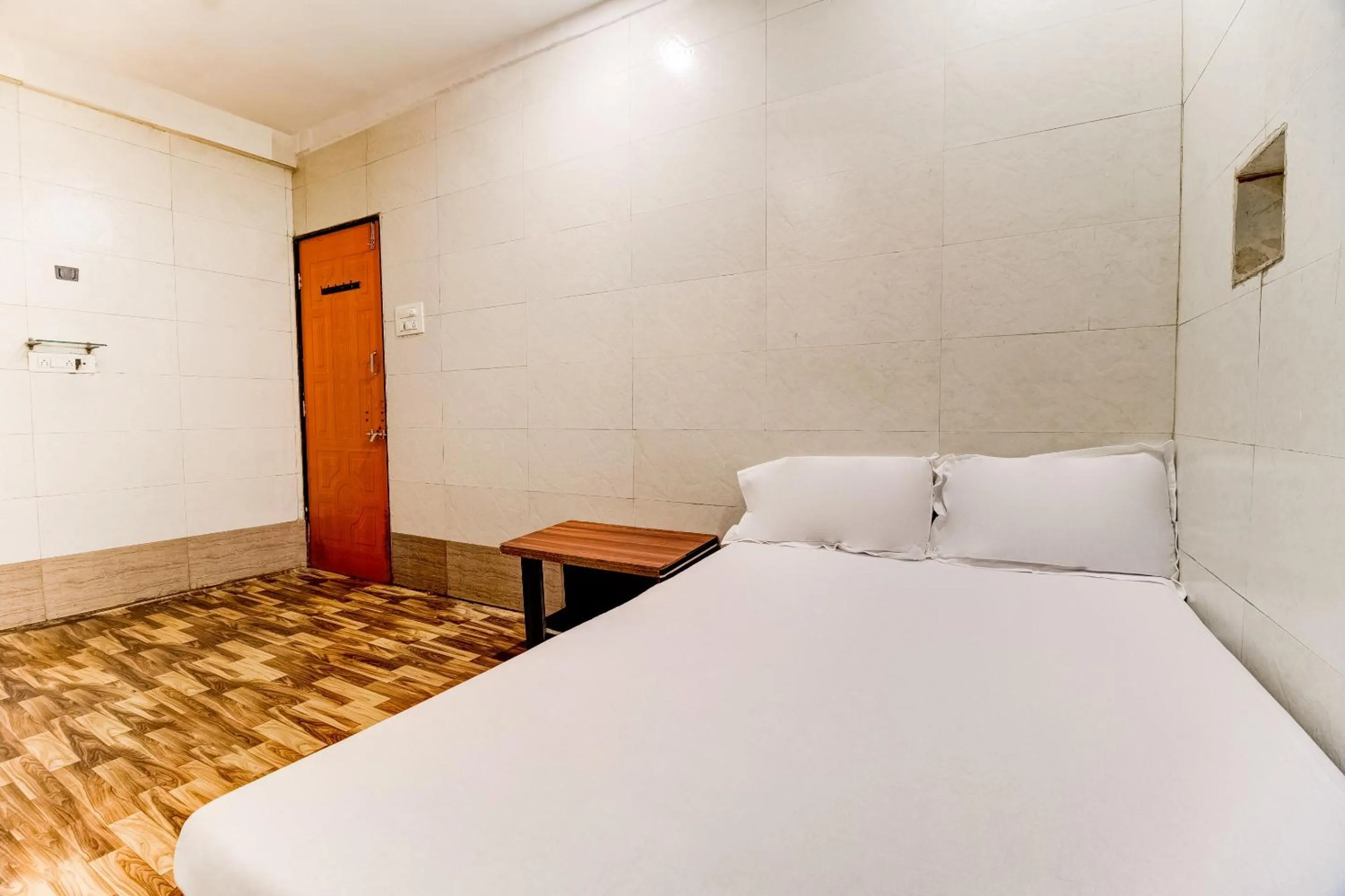 Bedroom in Hotel O Sargam Lodging And Boarding