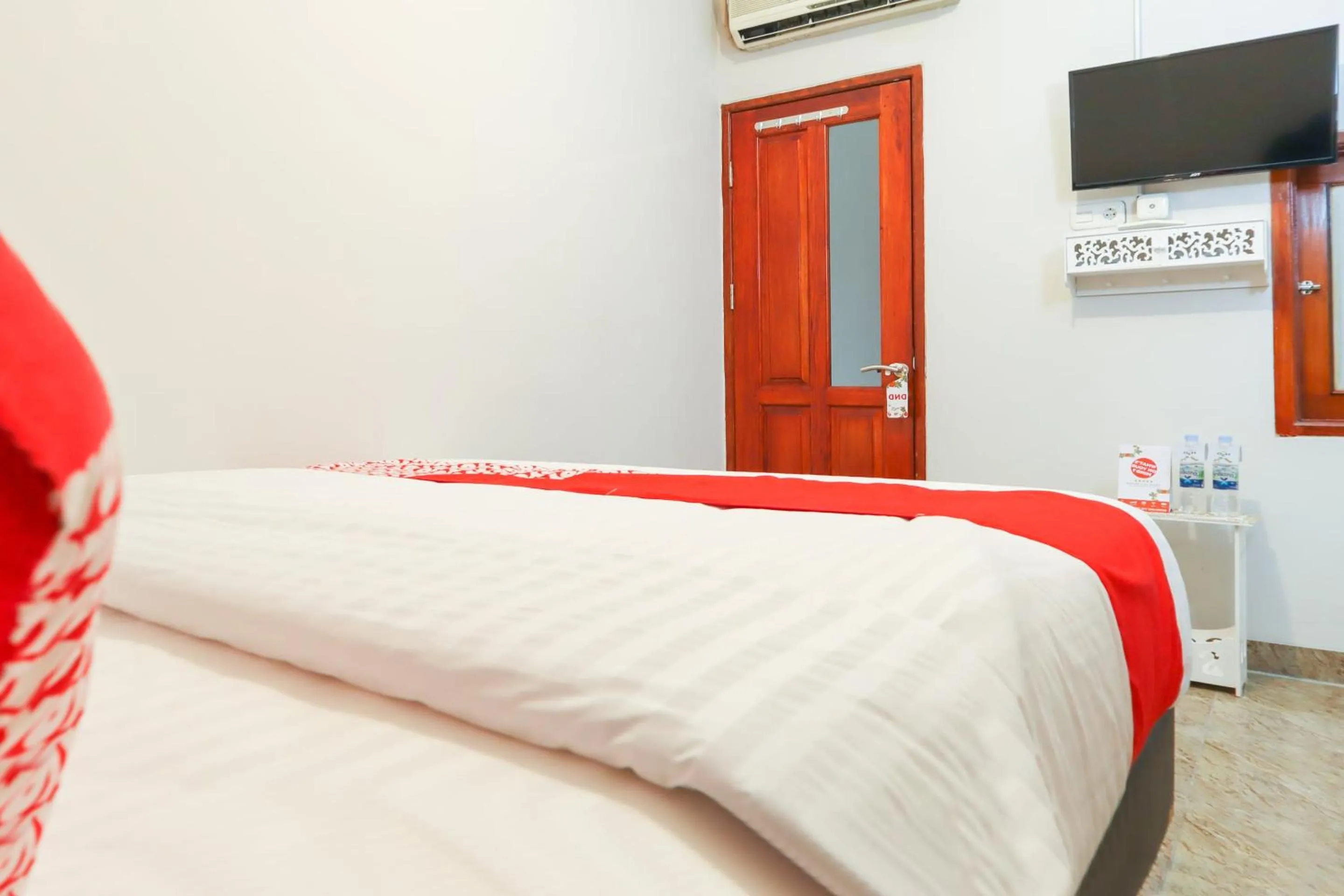 Bedroom, Bed in Hotel O Axl Residence