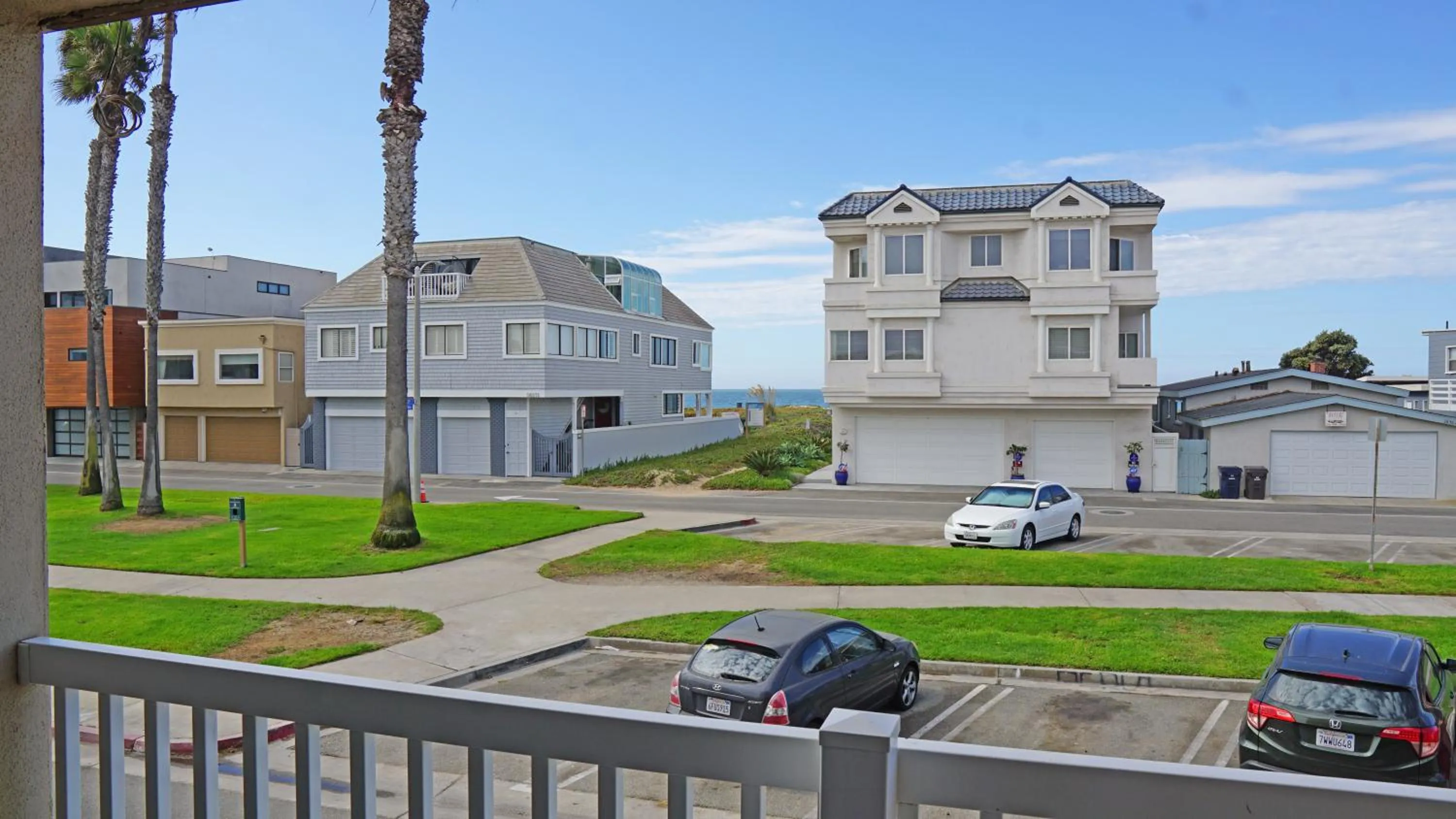 Neighbourhood in Ocean Surf Inn & Suites