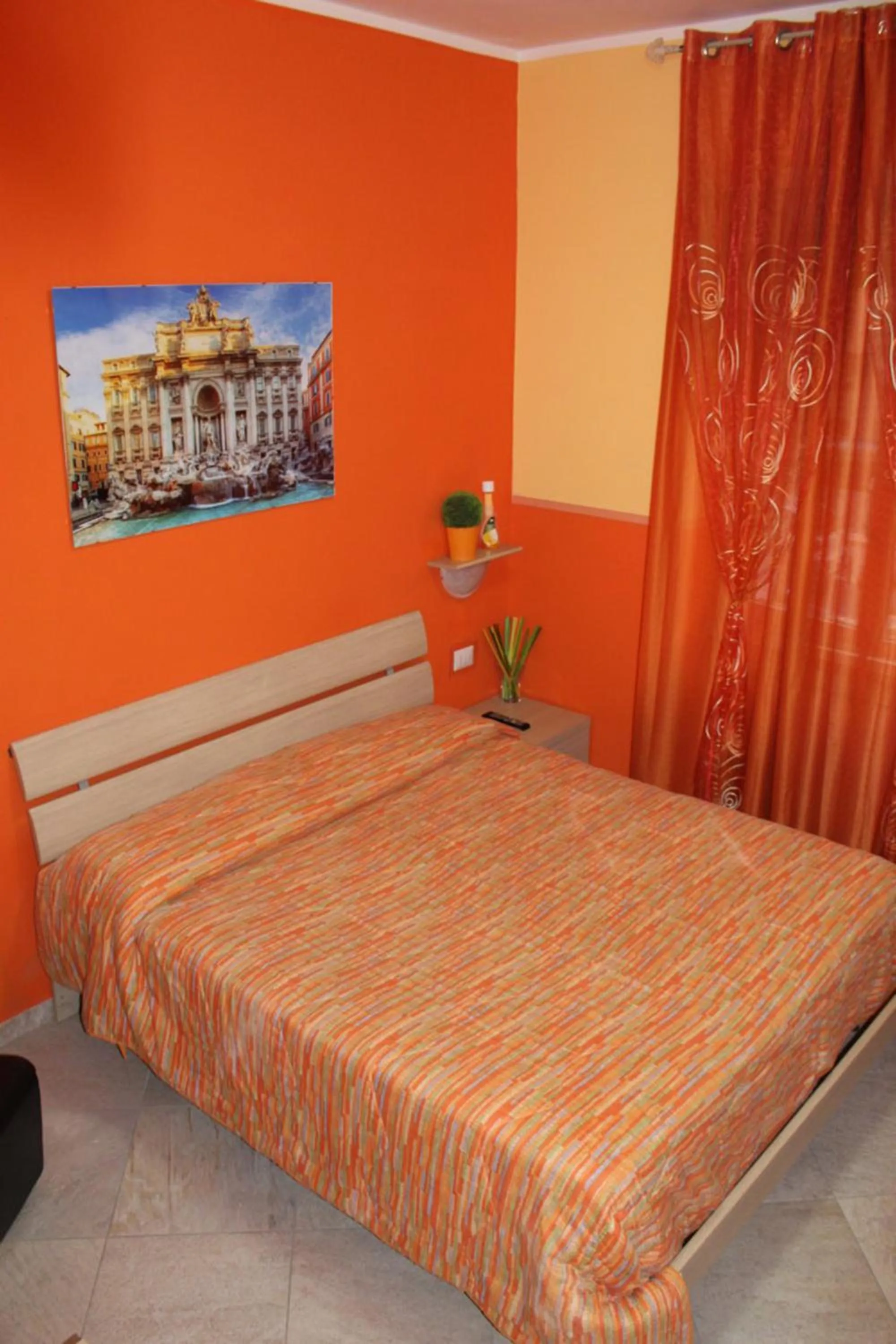 Bedroom, Bed in Aracoeli