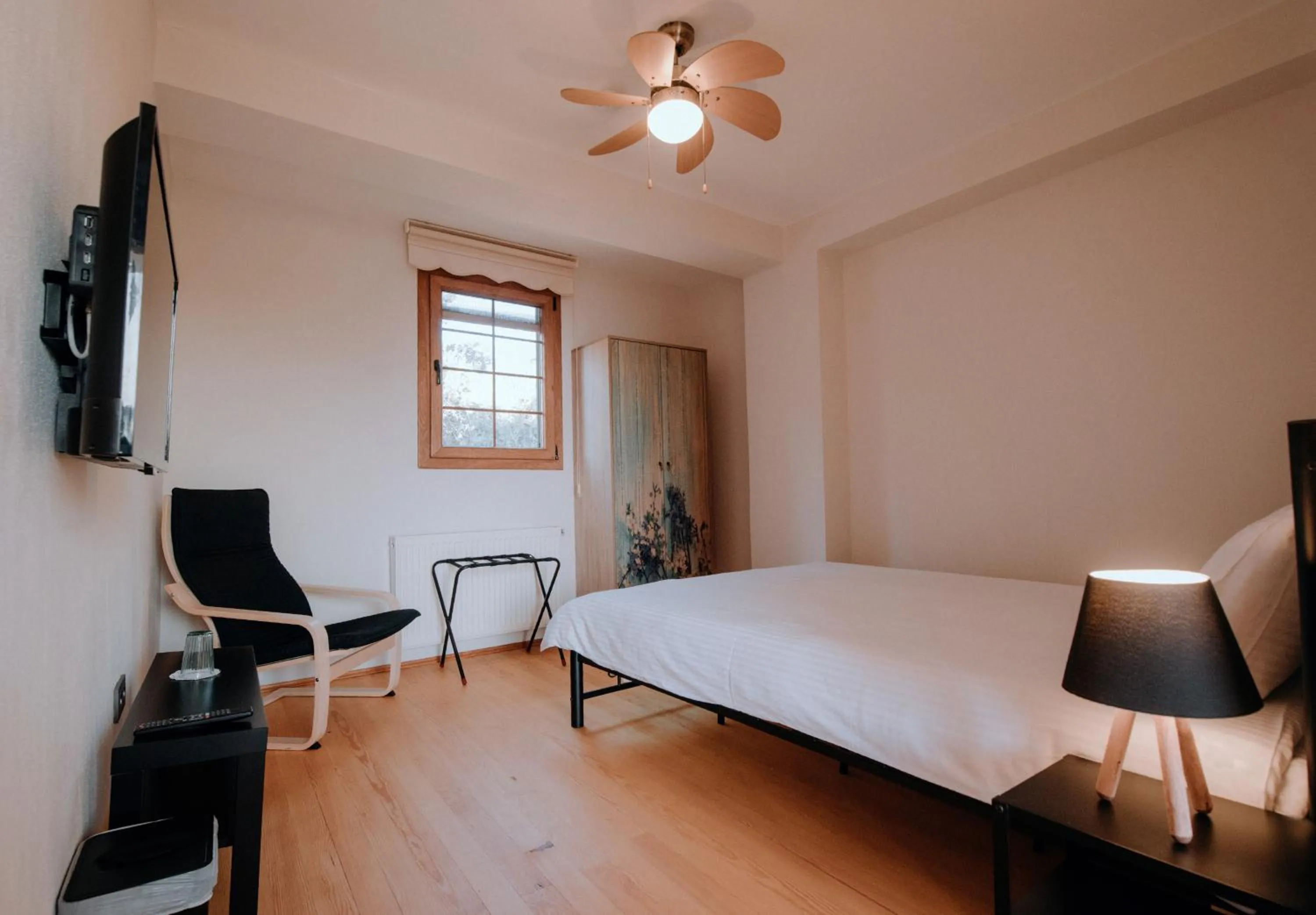 Bedroom, Bed in Birgi Rukim Otel