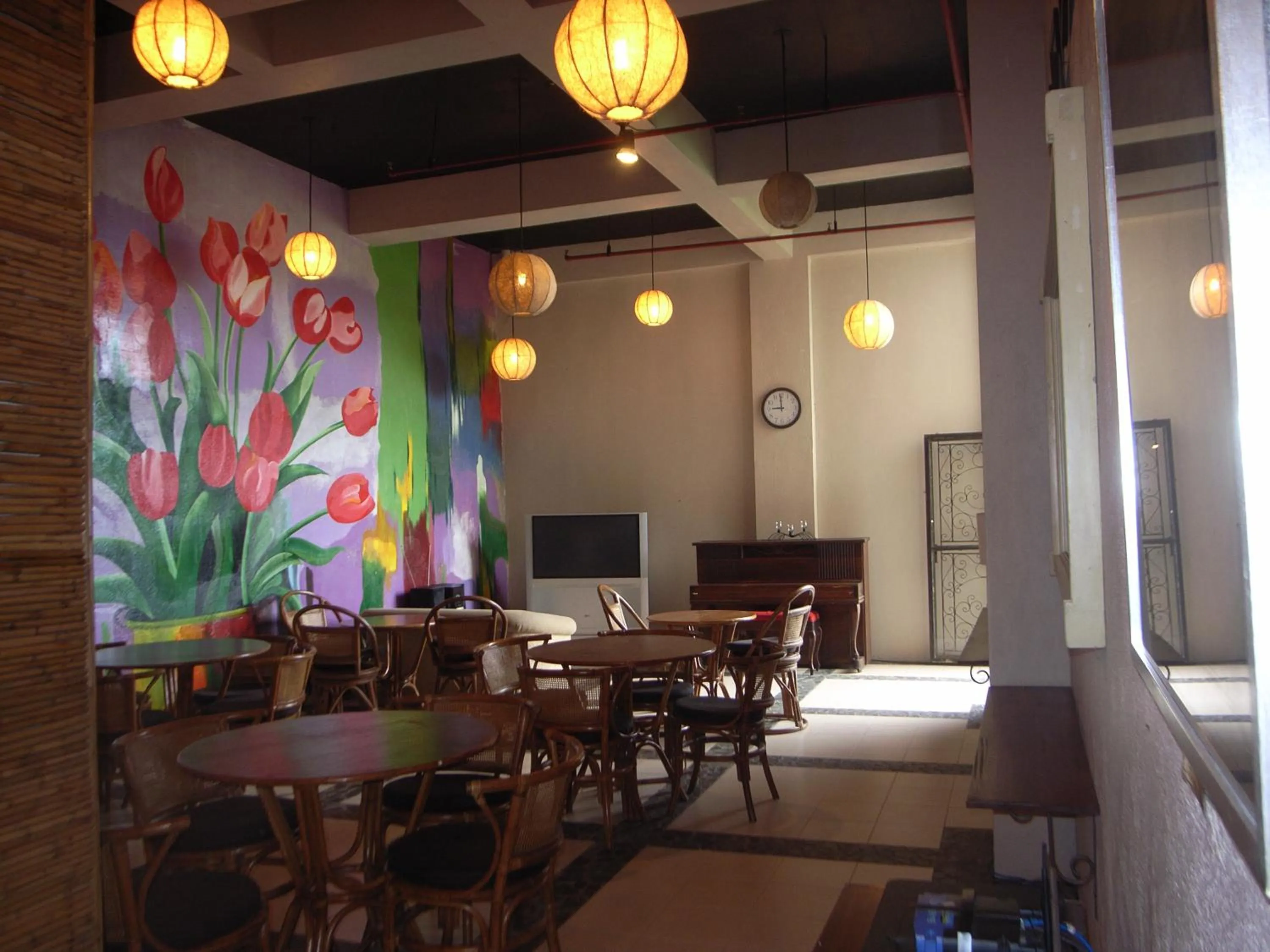 Lounge or bar in Alfonso Hotel