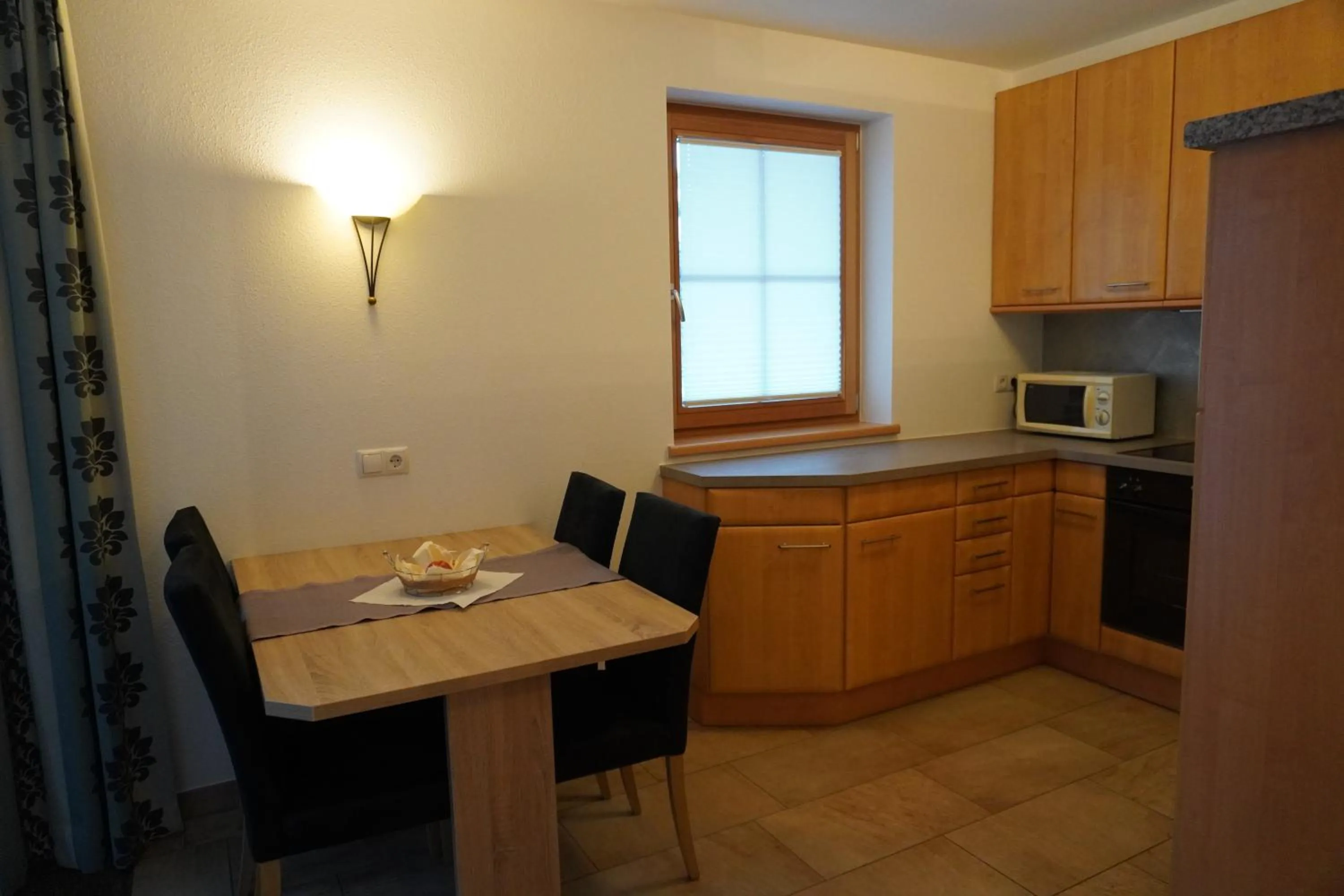 Kitchen or kitchenette in Appartements Fritzhof