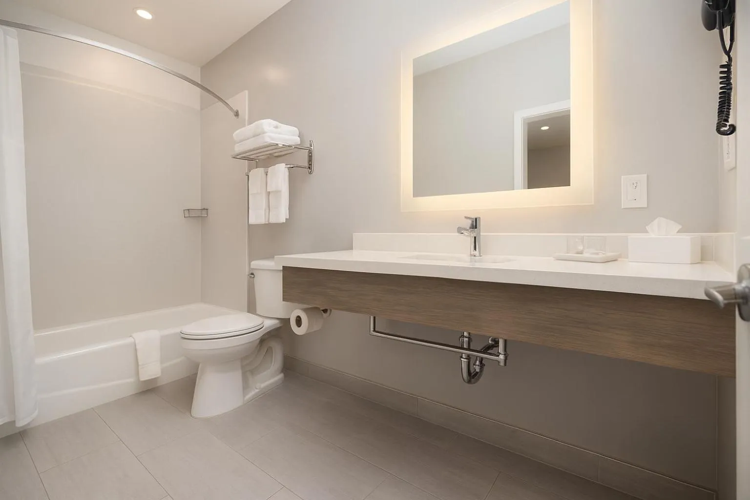 Bathroom in Travelodge by Wyndham LAX