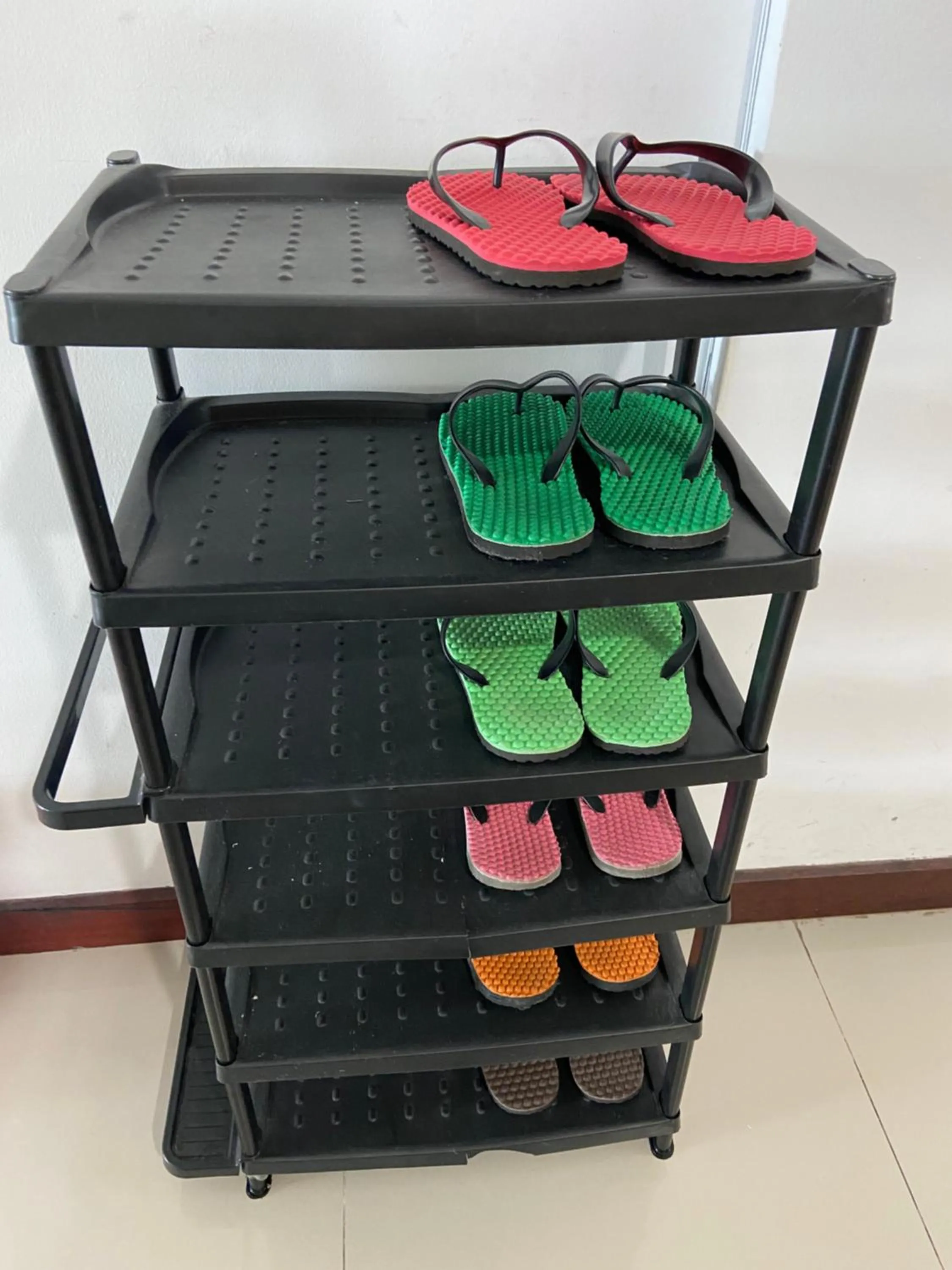 Imperial Suites at Boulevard Mall