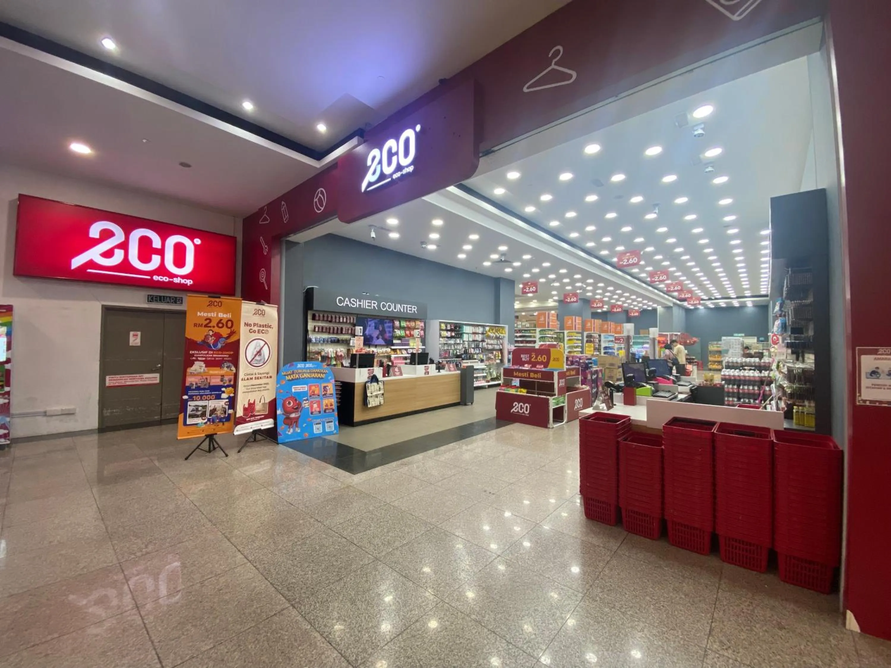 On-site shops in Imperial Suites at Boulevard Mall