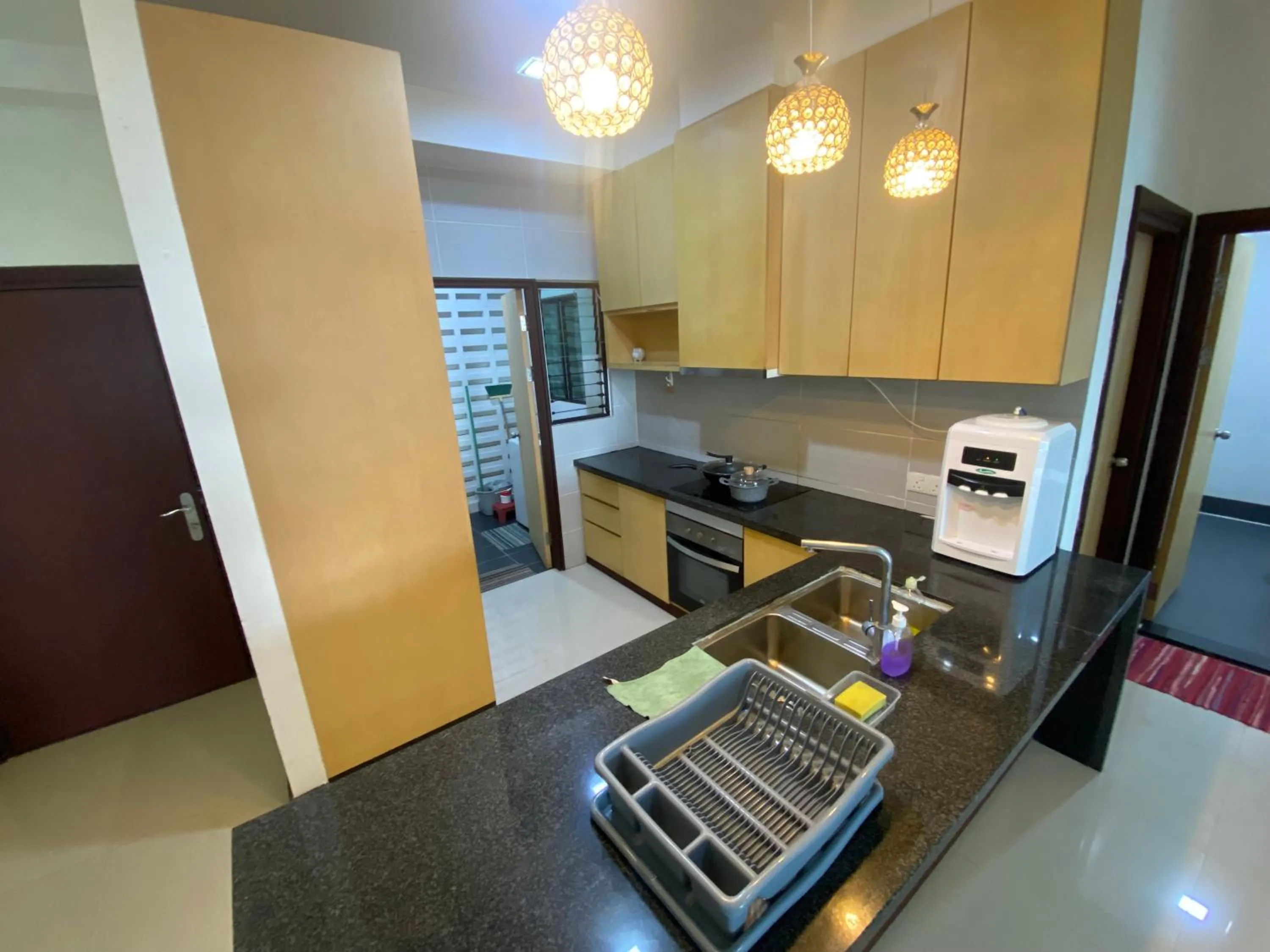Kitchen or kitchenette in Imperial Suites at Boulevard Mall