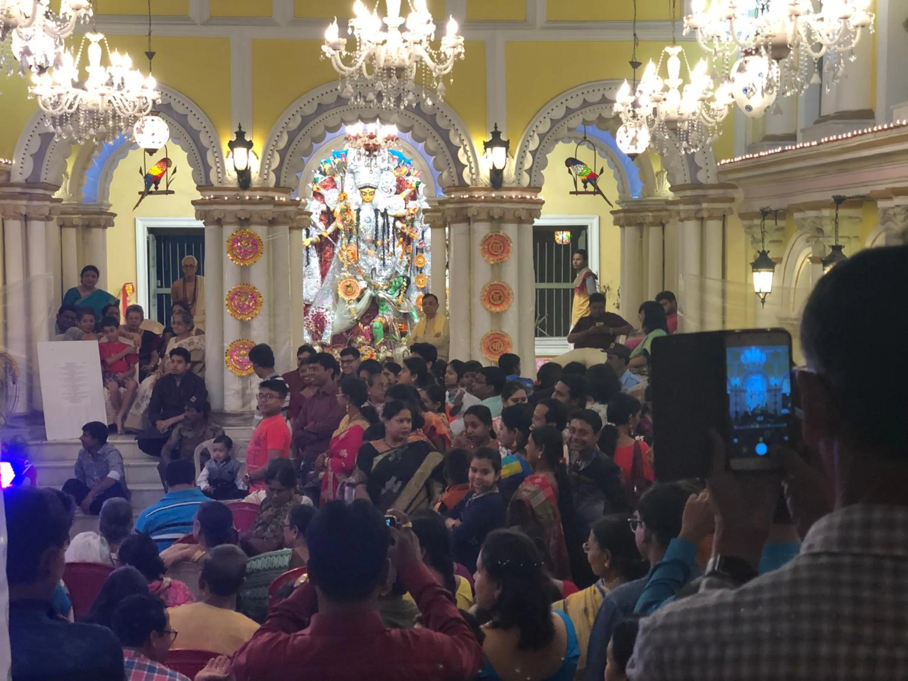 COSSIMBAZAR PALACE OF THE ROYS ( RAJBARI)