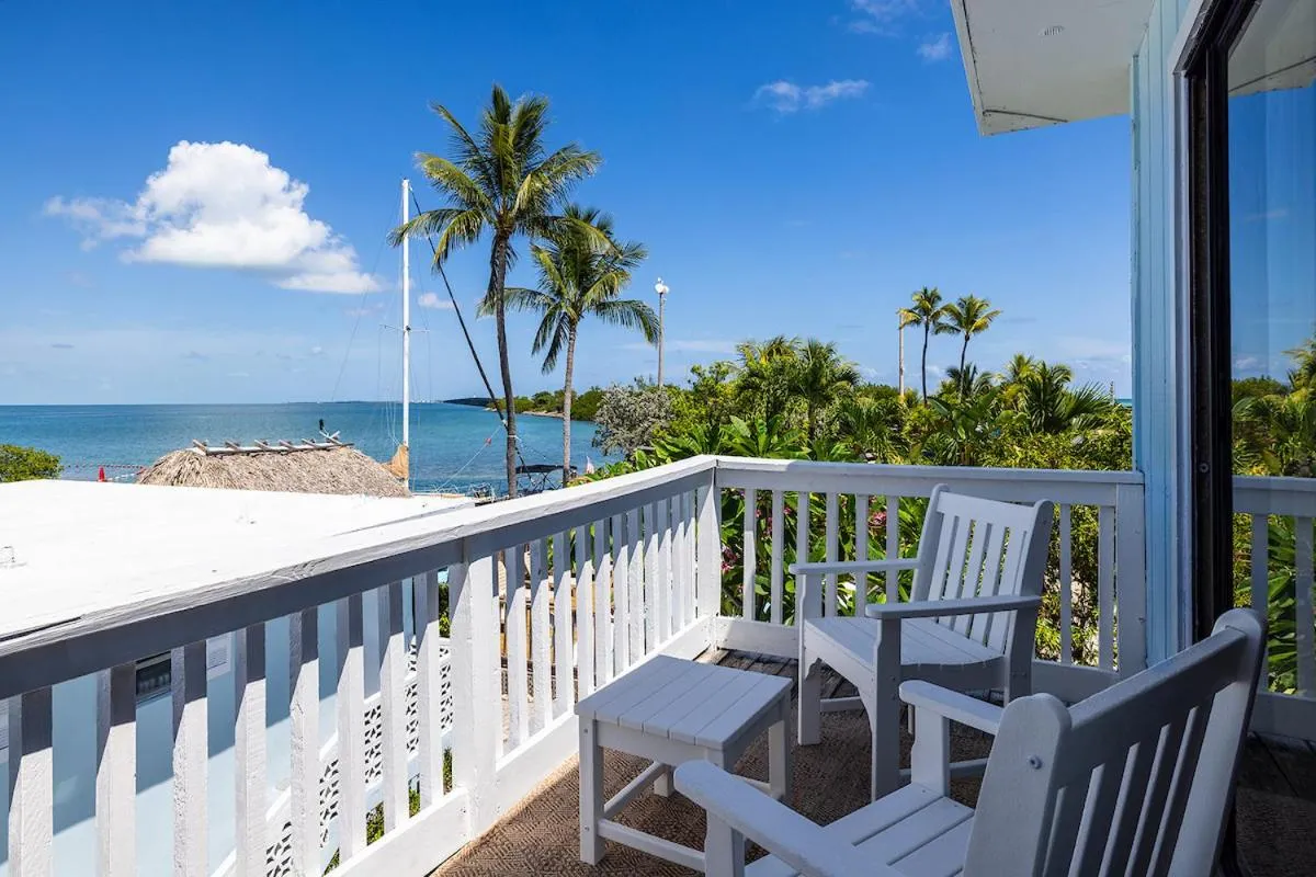 Conch Key Fishing Lodge & Marina