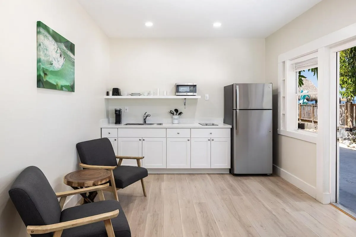 Conch Key Fishing Lodge & Marina