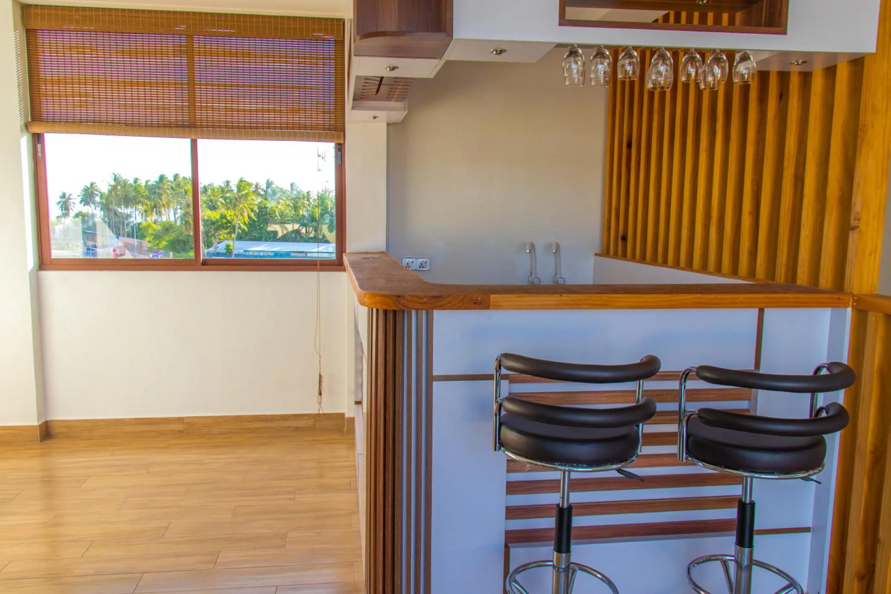 Balcony/Terrace in Rosy Villa Hotel