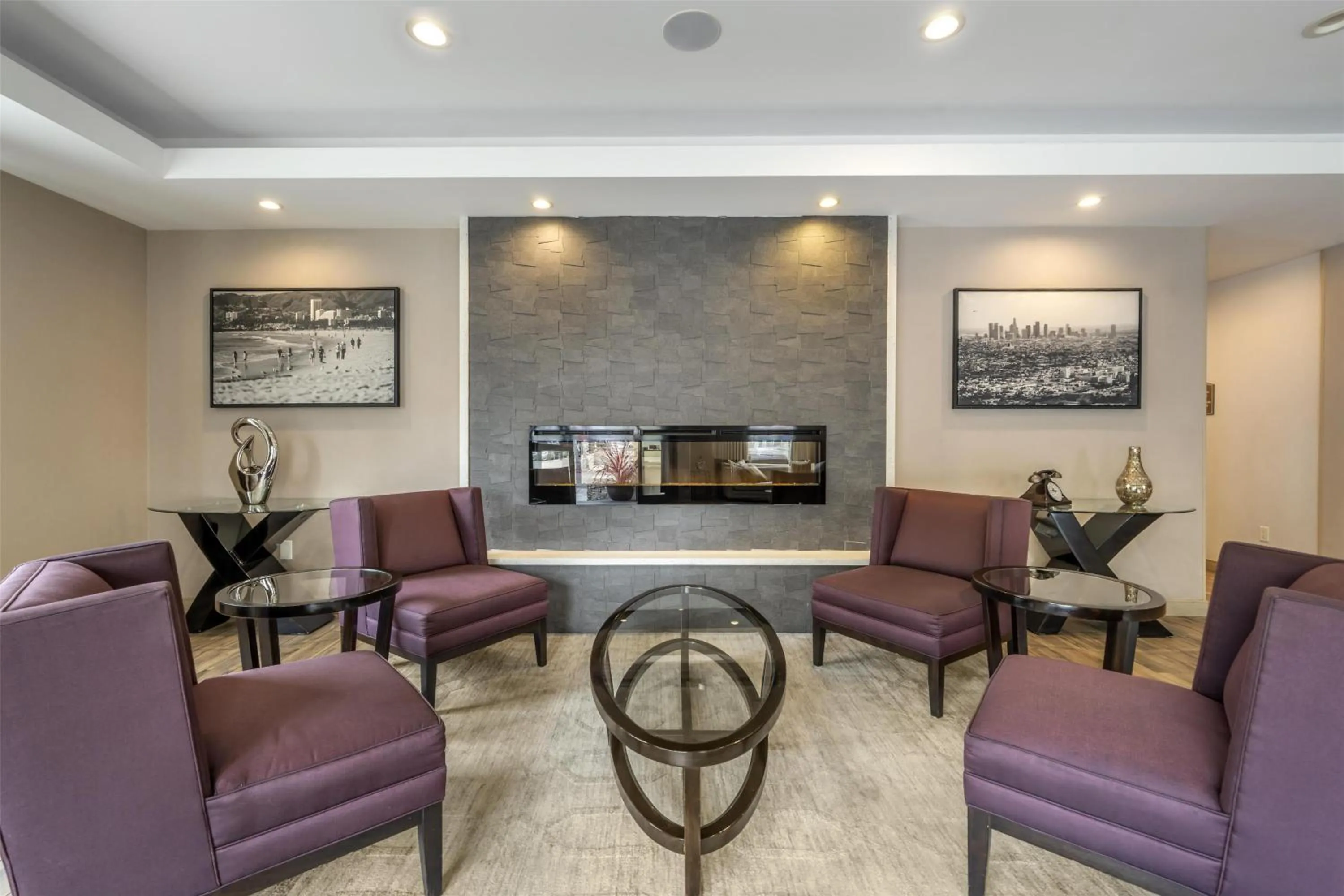 Lobby or reception in Best Western Plus Hotel at the Convention Center