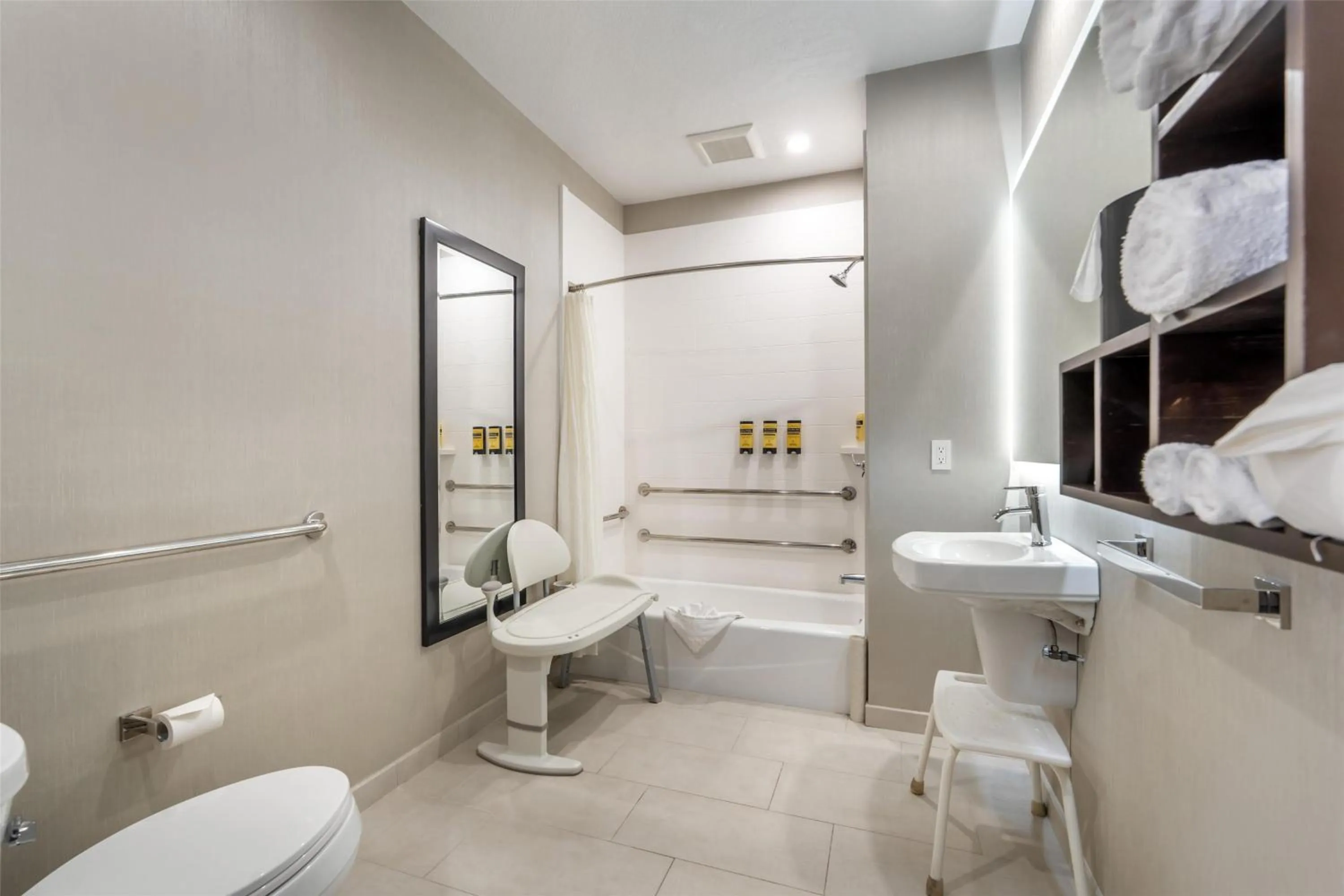 Bathroom in Best Western Plus Hotel at the Convention Center