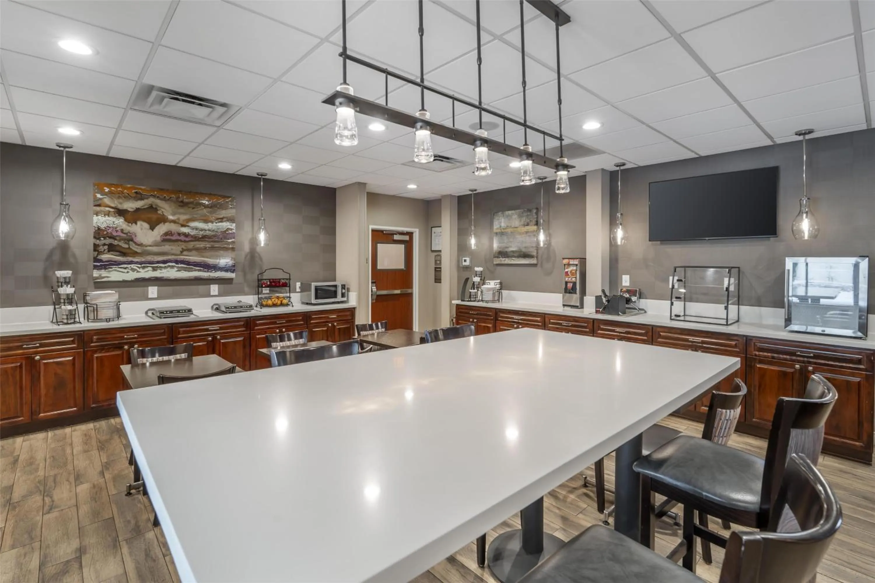 Breakfast in Best Western Plus Hotel at the Convention Center