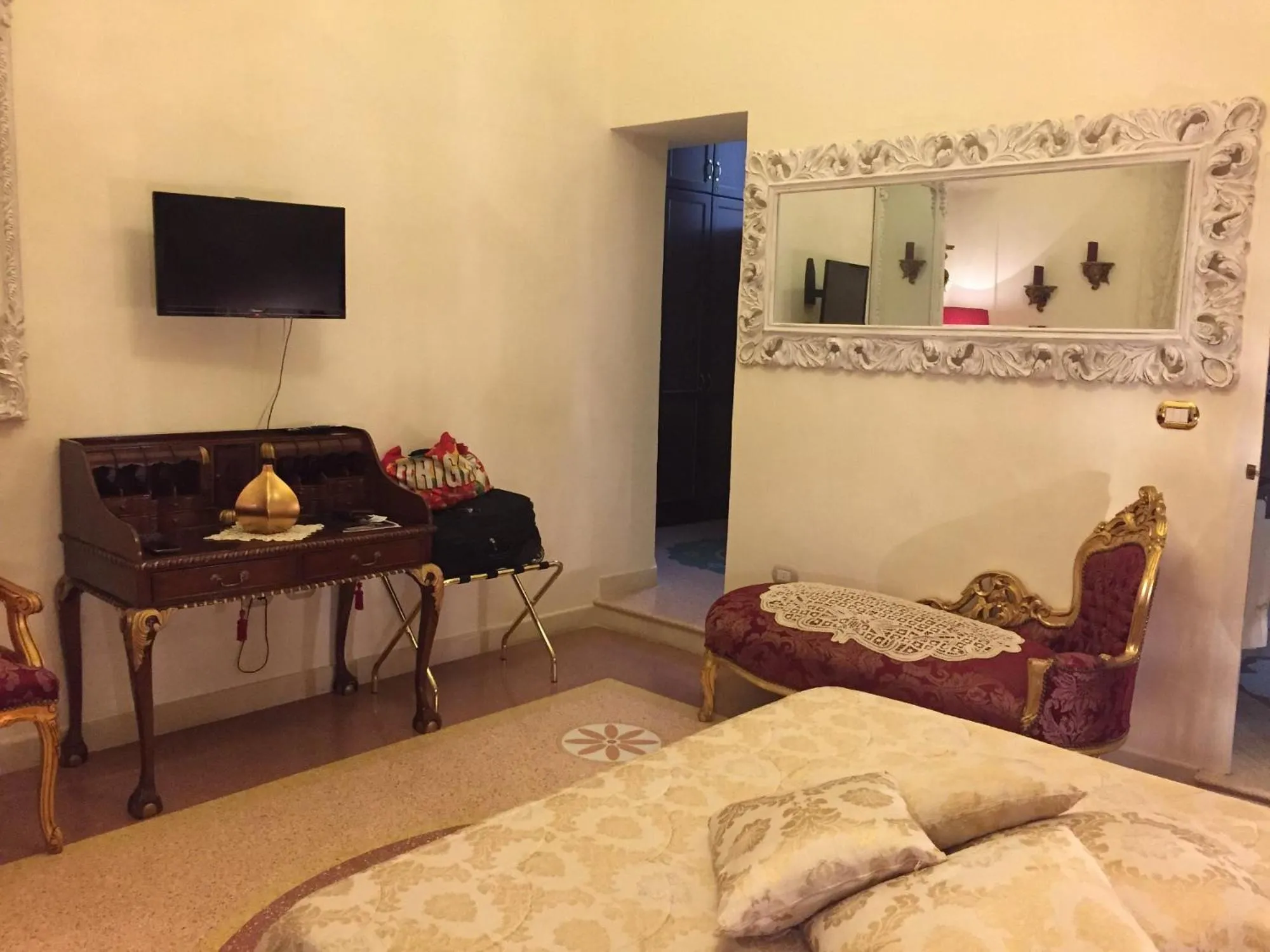 Bed in Palazzo Gallo Resort