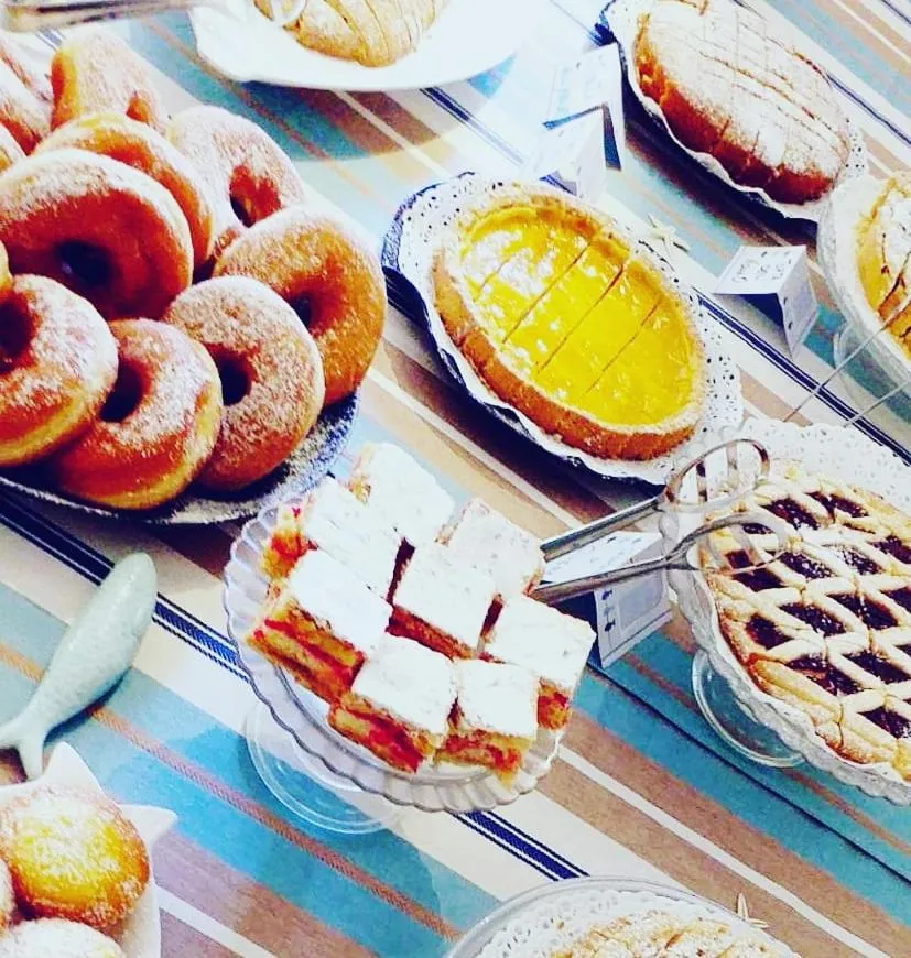 Buffet breakfast in Residence Aries