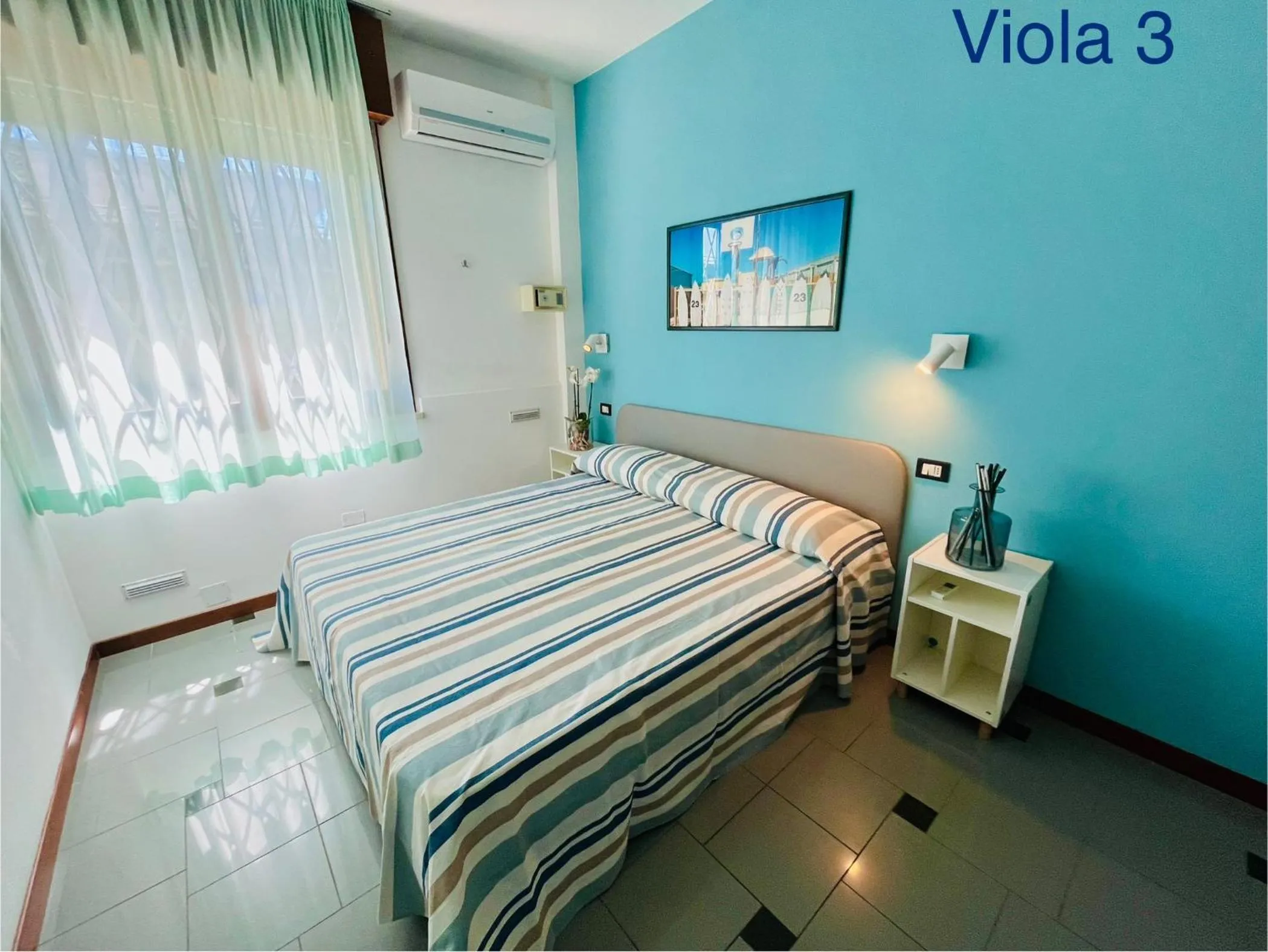 Bed in Residence Aries