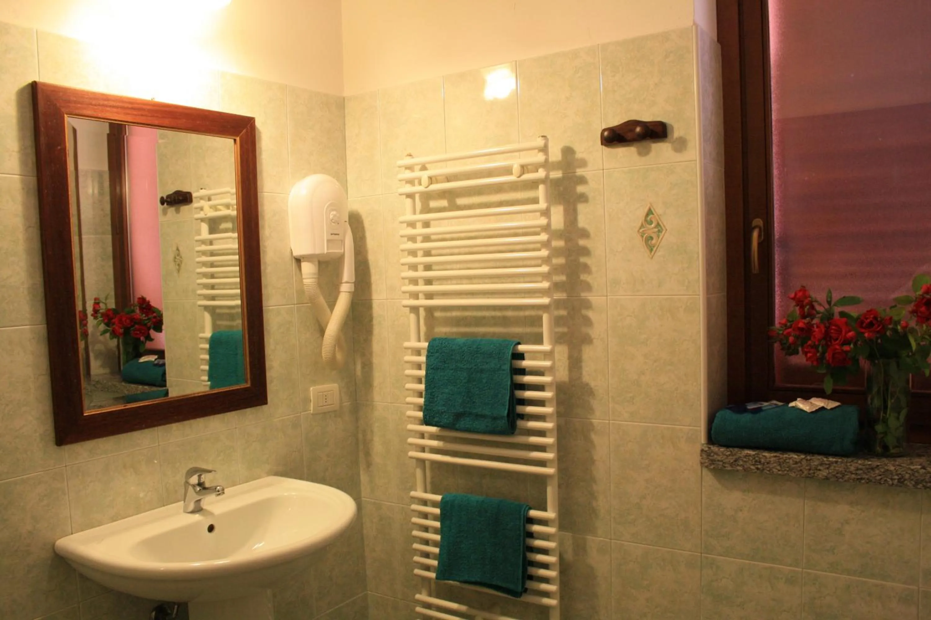 Bathroom in La Corte Albergo
