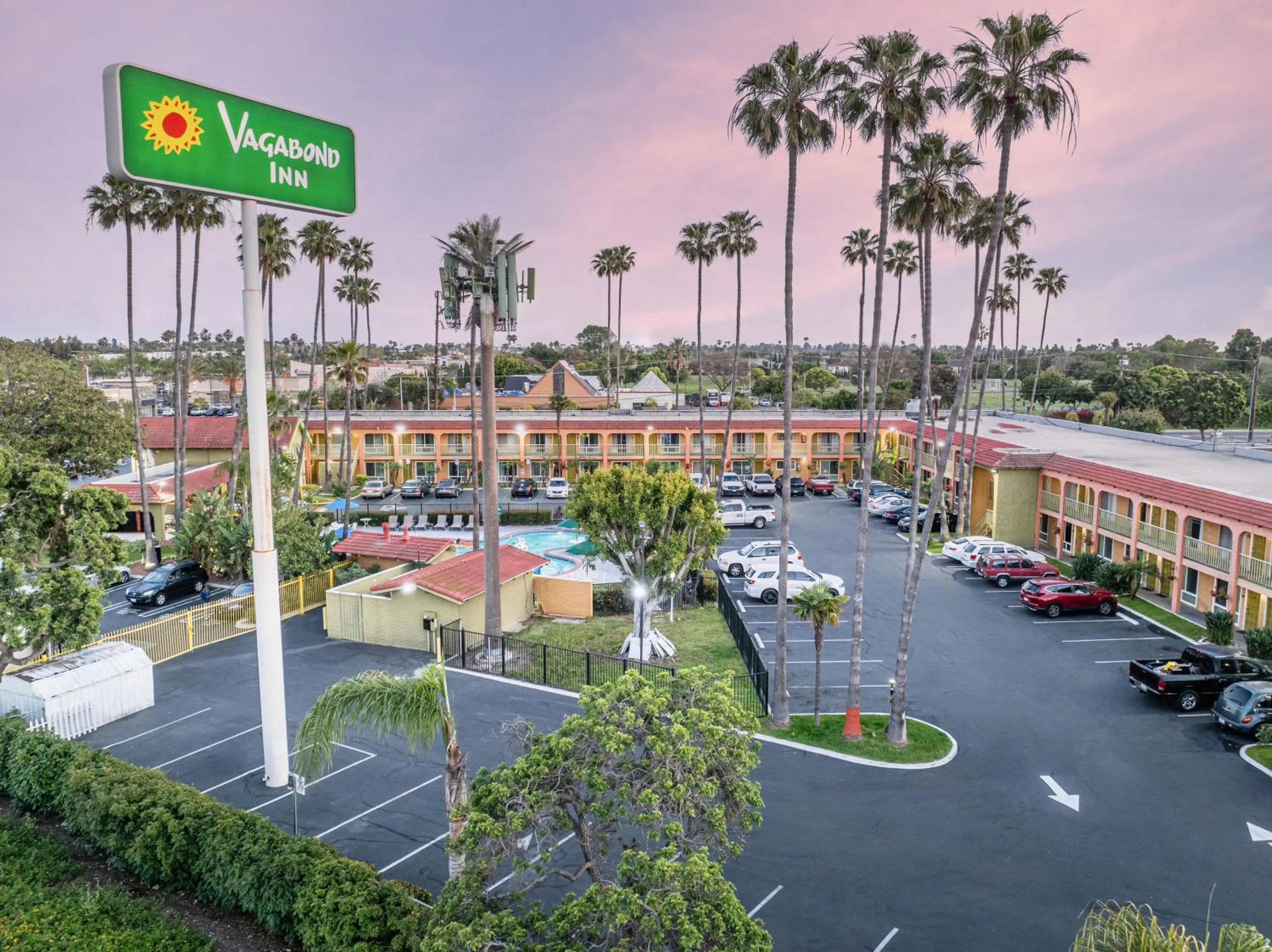 Bird's eye view in Vagabond Inn Costa Mesa