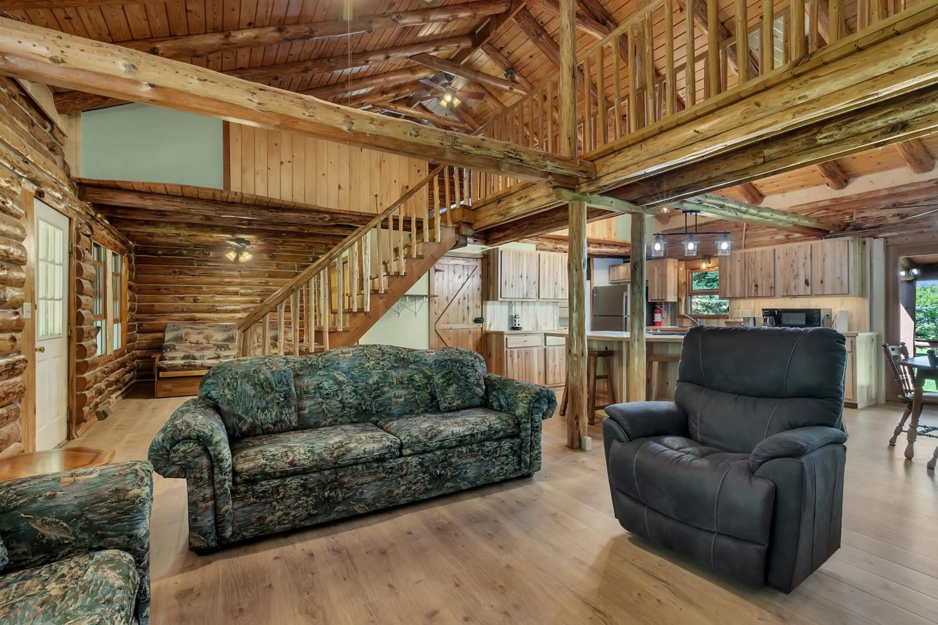 Living room in Blue Moon Resort & Motel