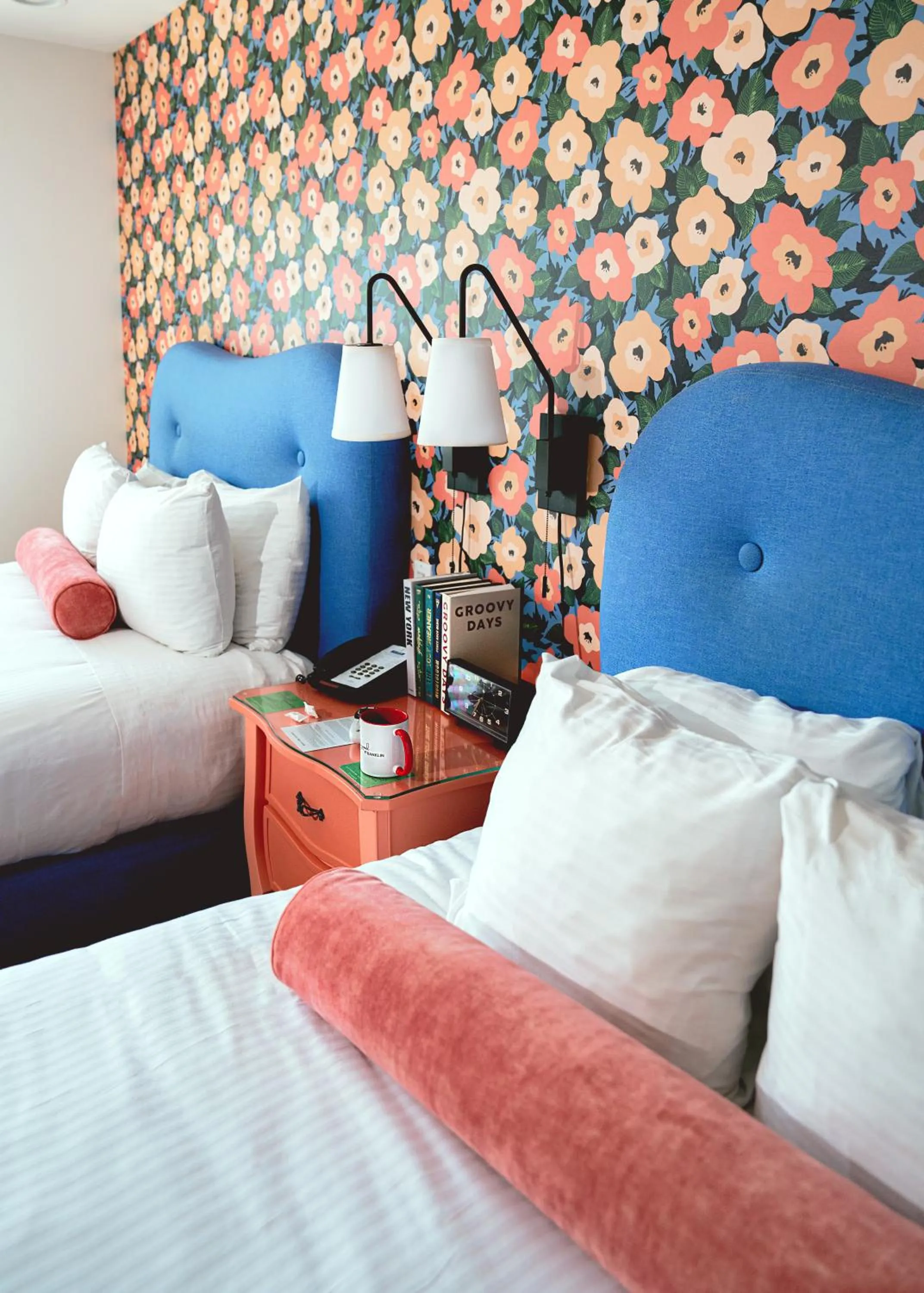 Bed in The Hollywood Franklin Hotel near Universal Studios