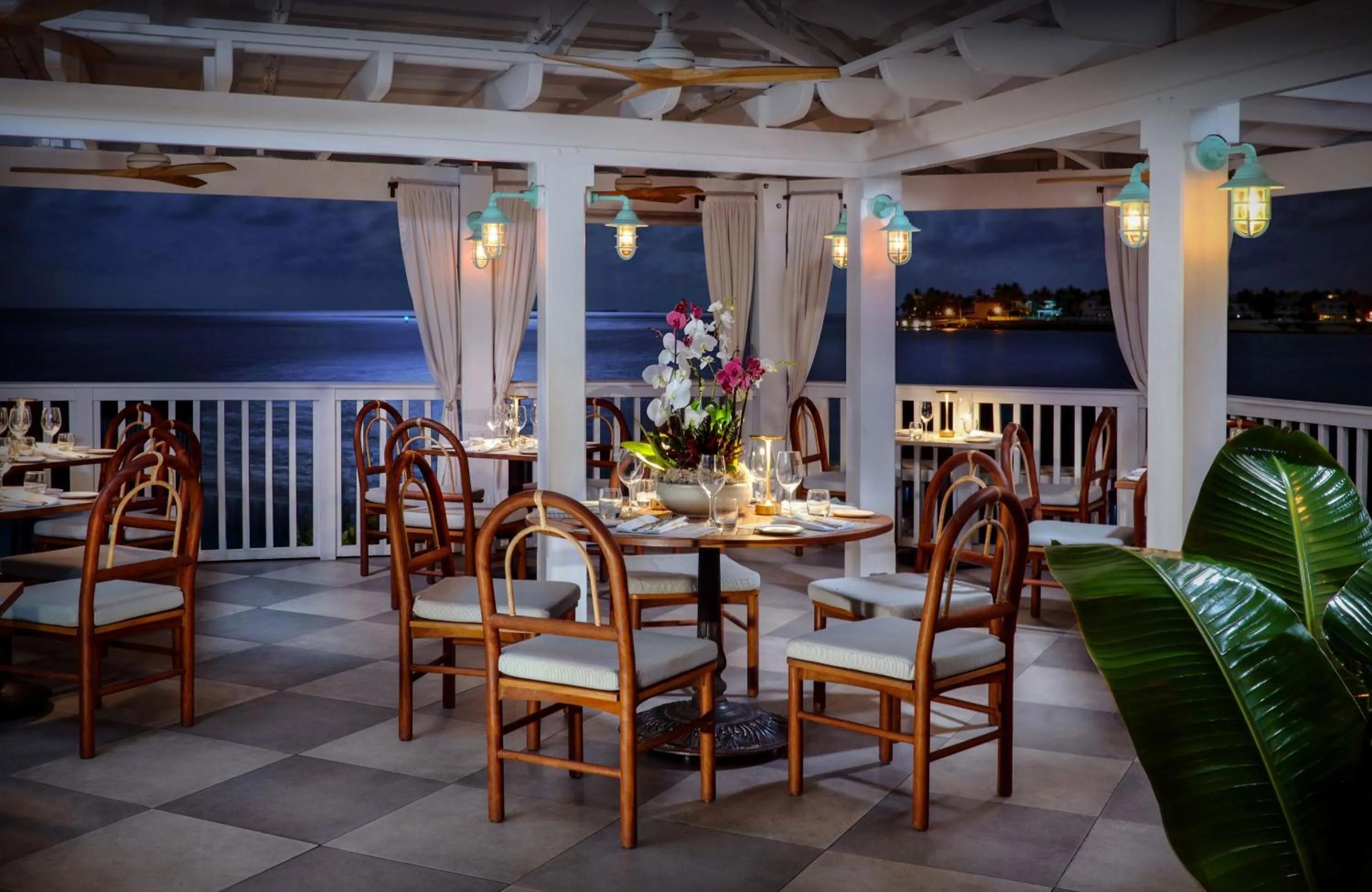 Restaurant/places to eat in Ocean Key Resort & Spa, a Noble House Resort