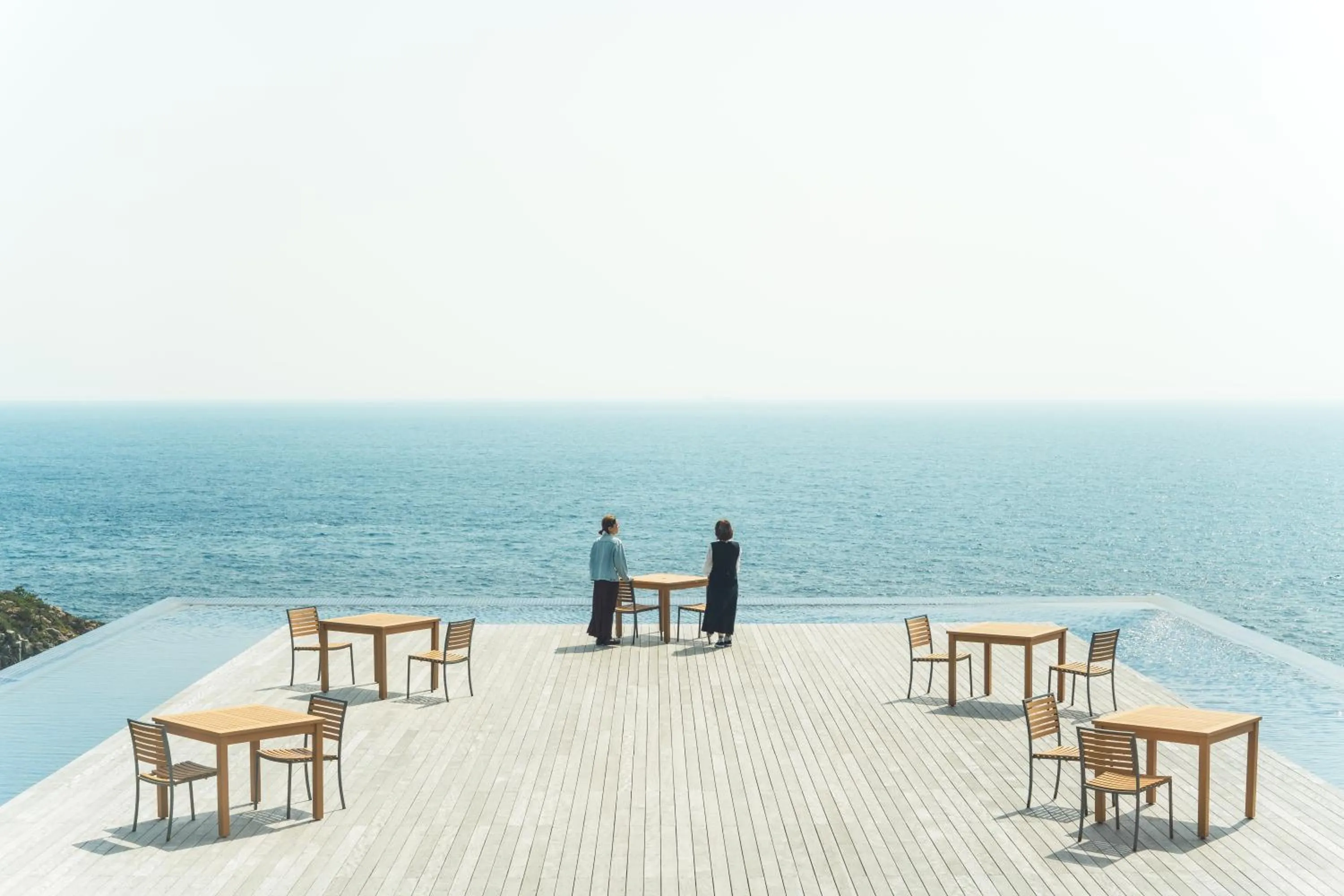 Restaurant/places to eat in TheMana Village