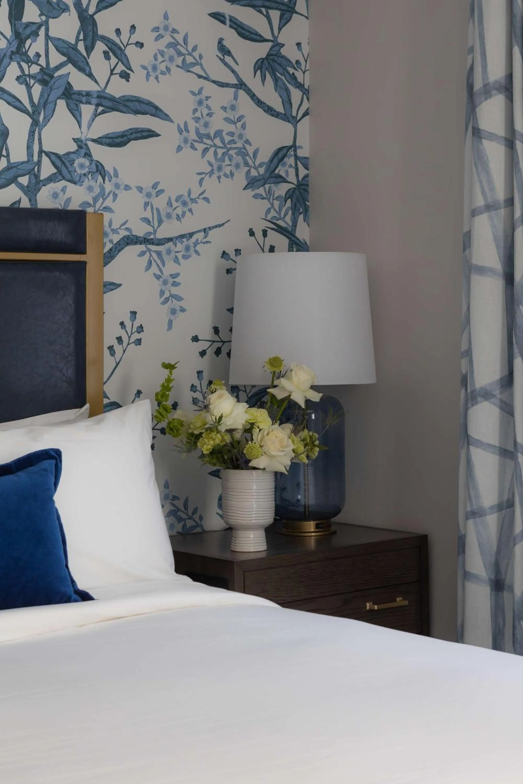 Bed in Admiral Fell Inn Baltimore Harbor, Ascend Hotel Collection