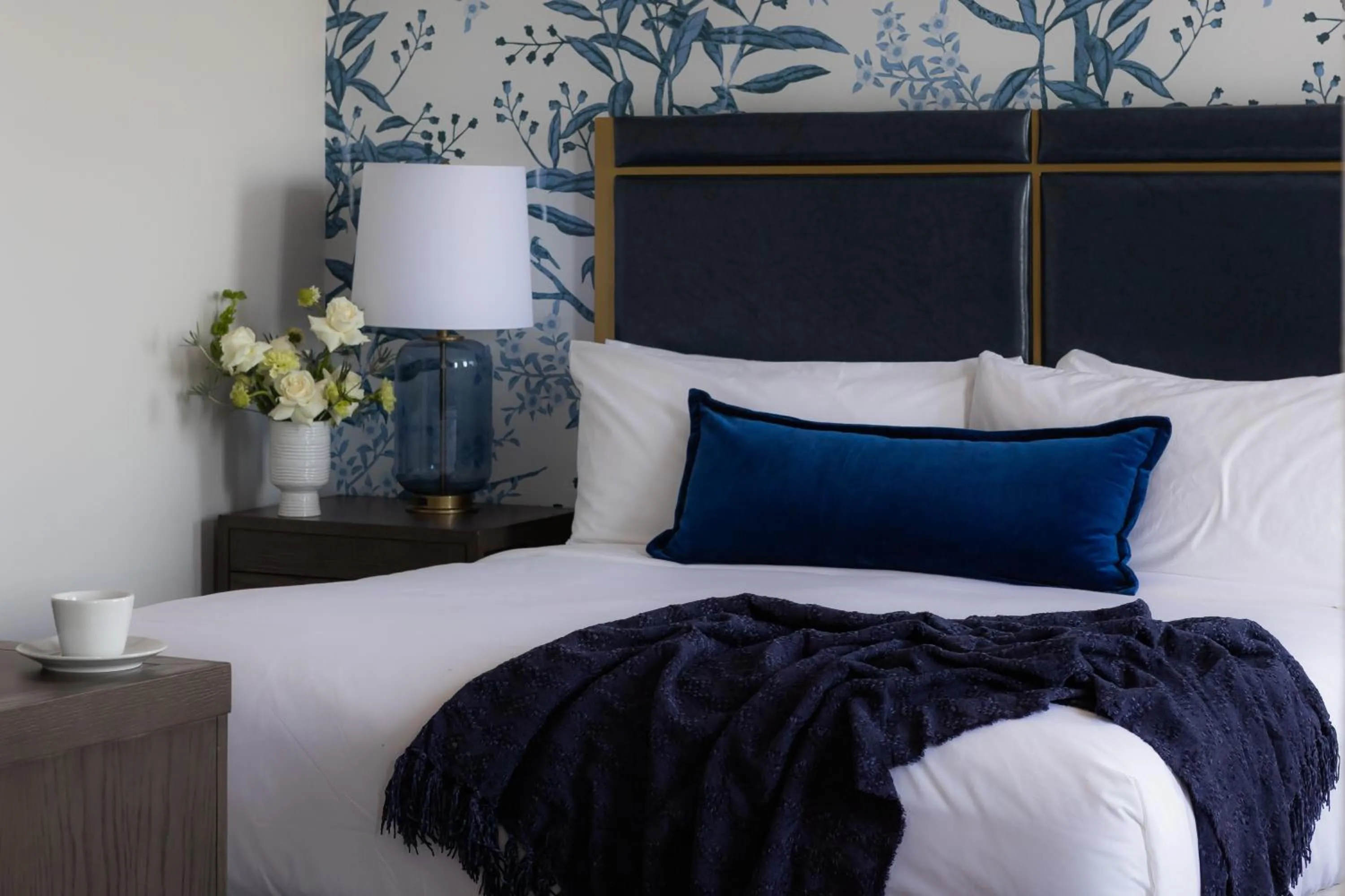 Bedroom, Bed in Admiral Fell Inn Baltimore Harbor, Ascend Hotel Collection