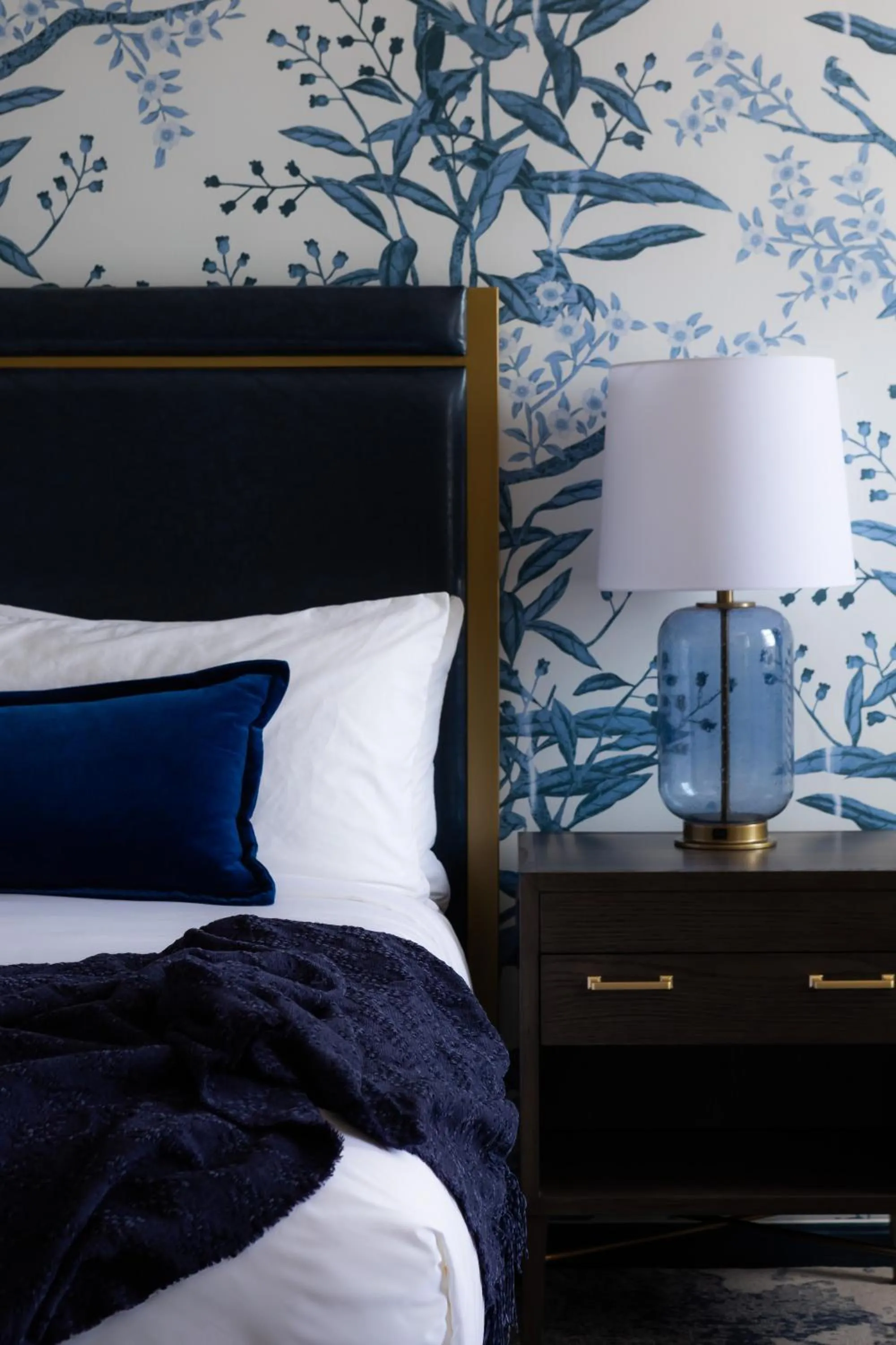 Bedroom, Bed in Admiral Fell Inn Baltimore Harbor, Ascend Hotel Collection