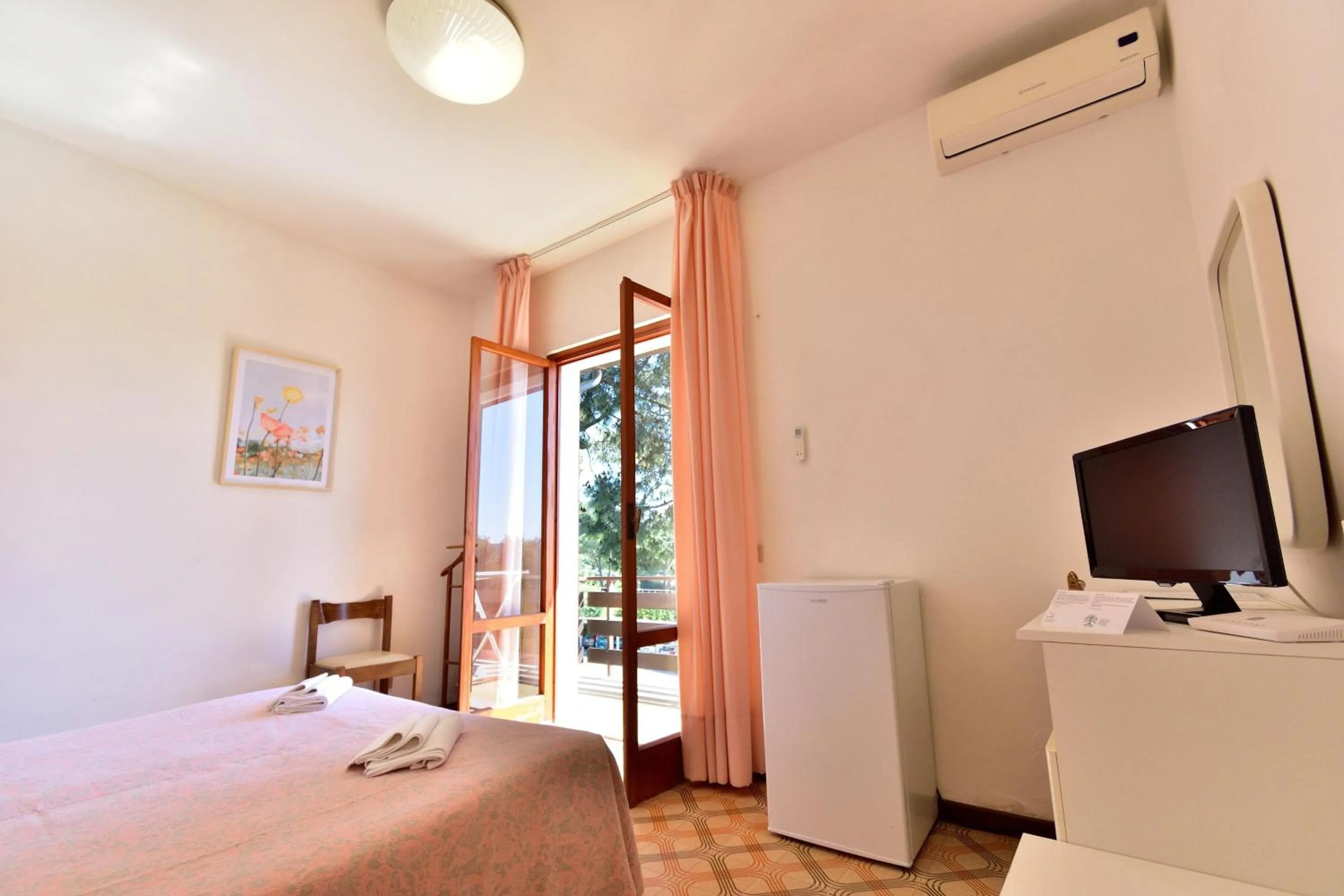 Bed in Eden Park Hotel