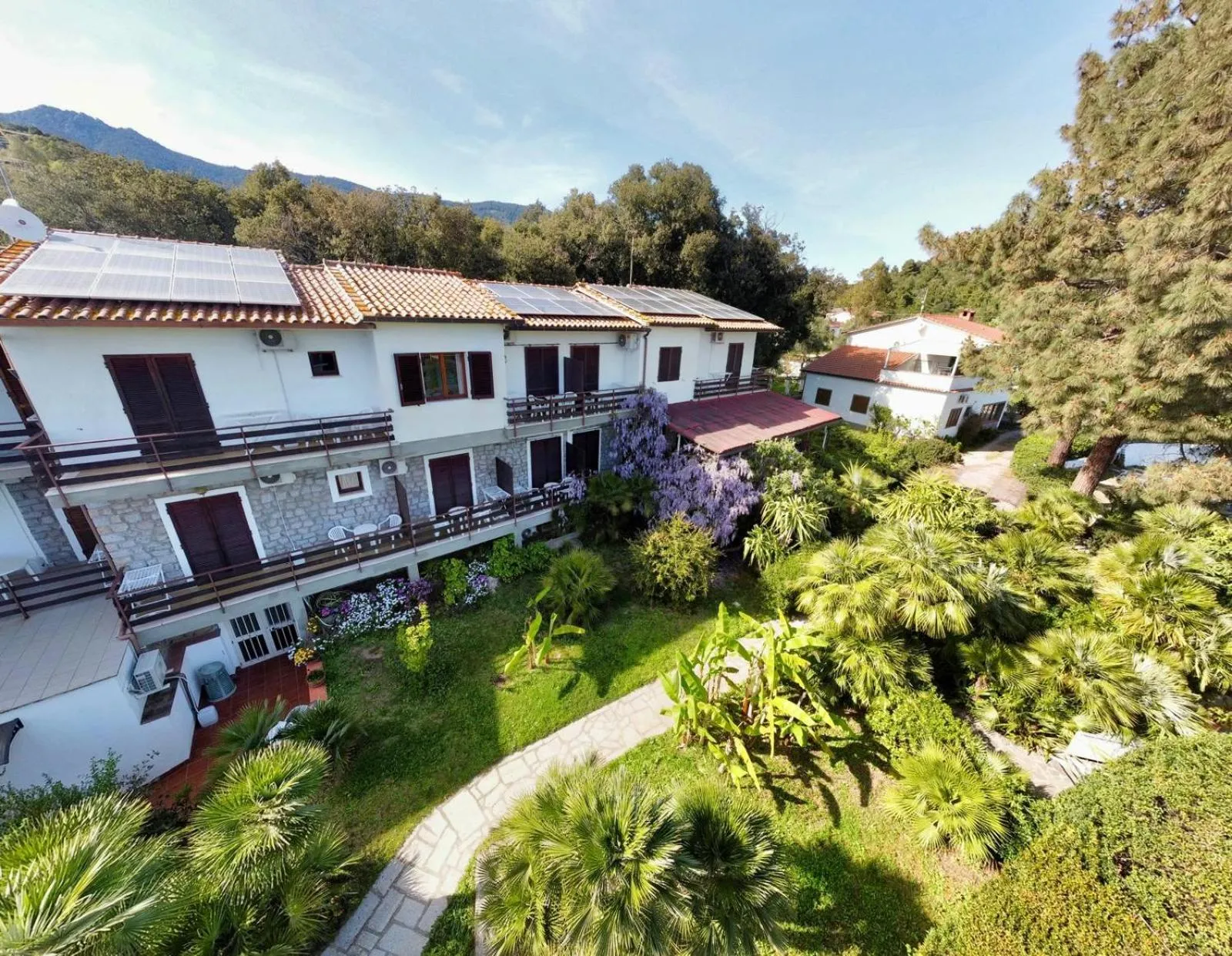 Property building in Eden Park Hotel