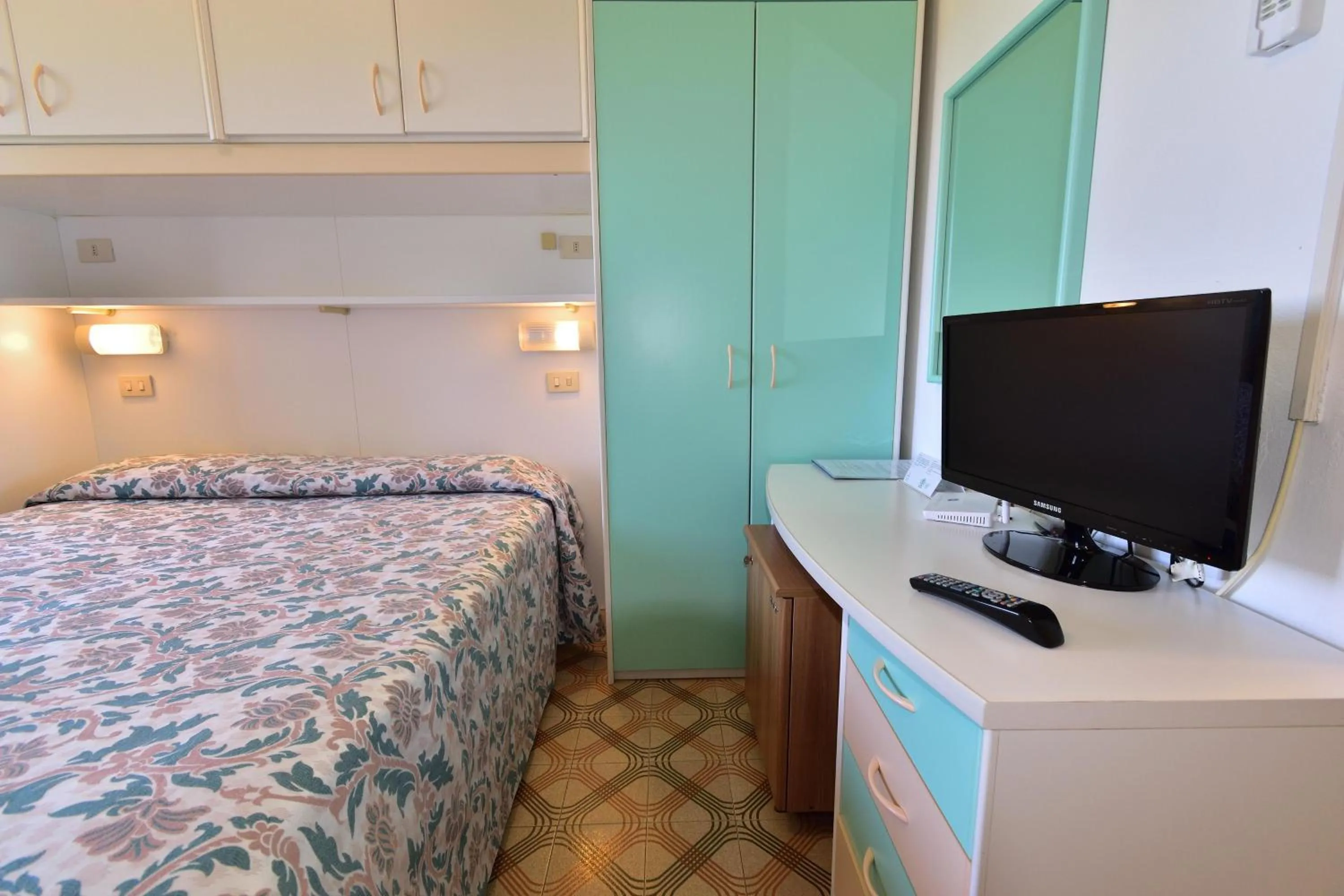 Bed in Eden Park Hotel