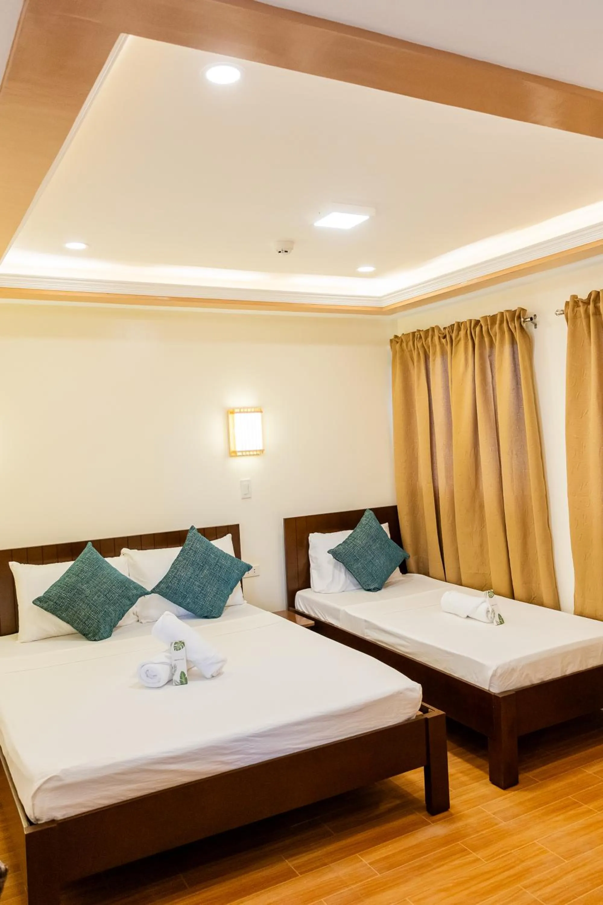 Bed in Anahaw Seaside Inn