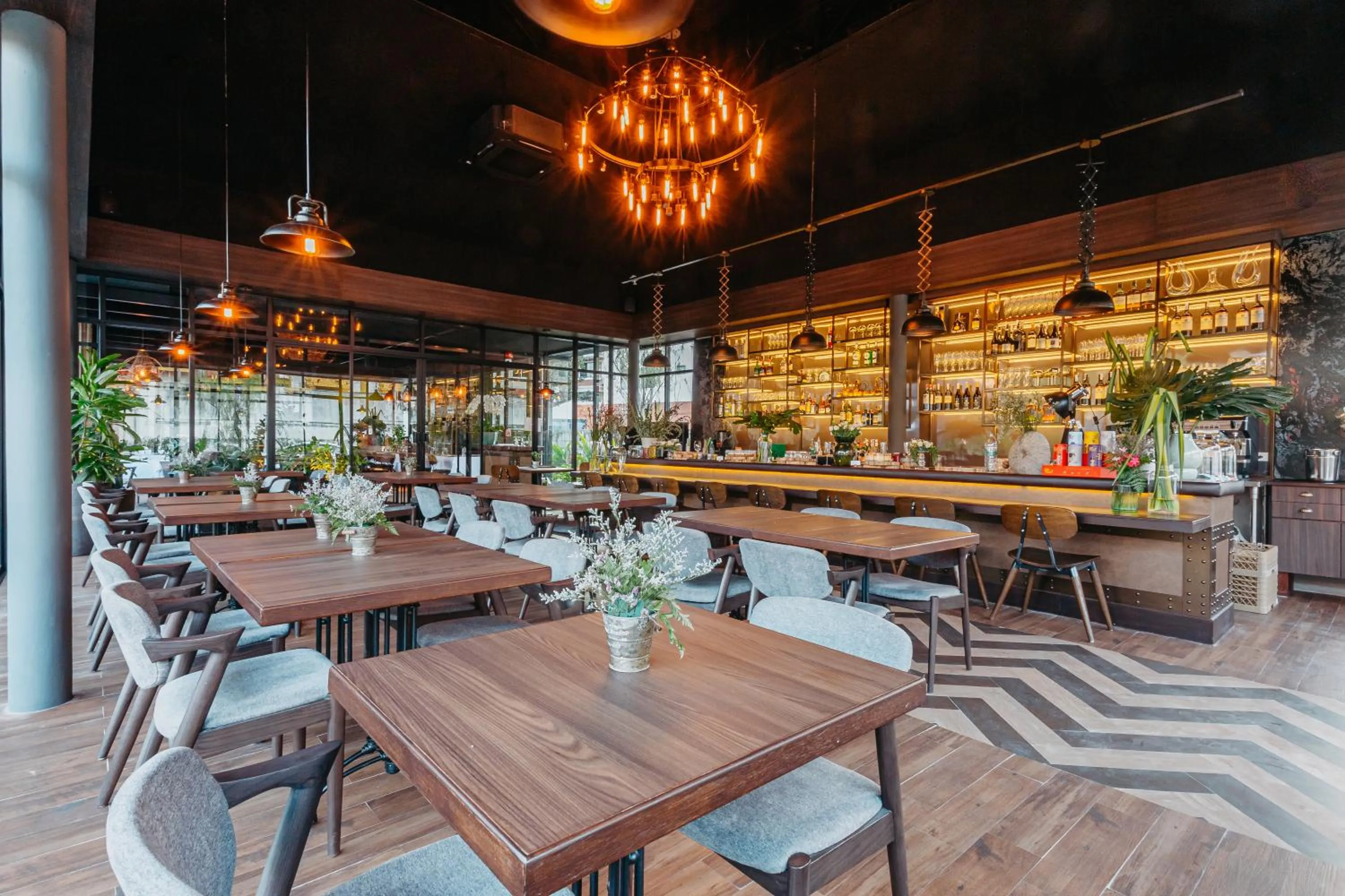 Restaurant/places to eat in Spice House