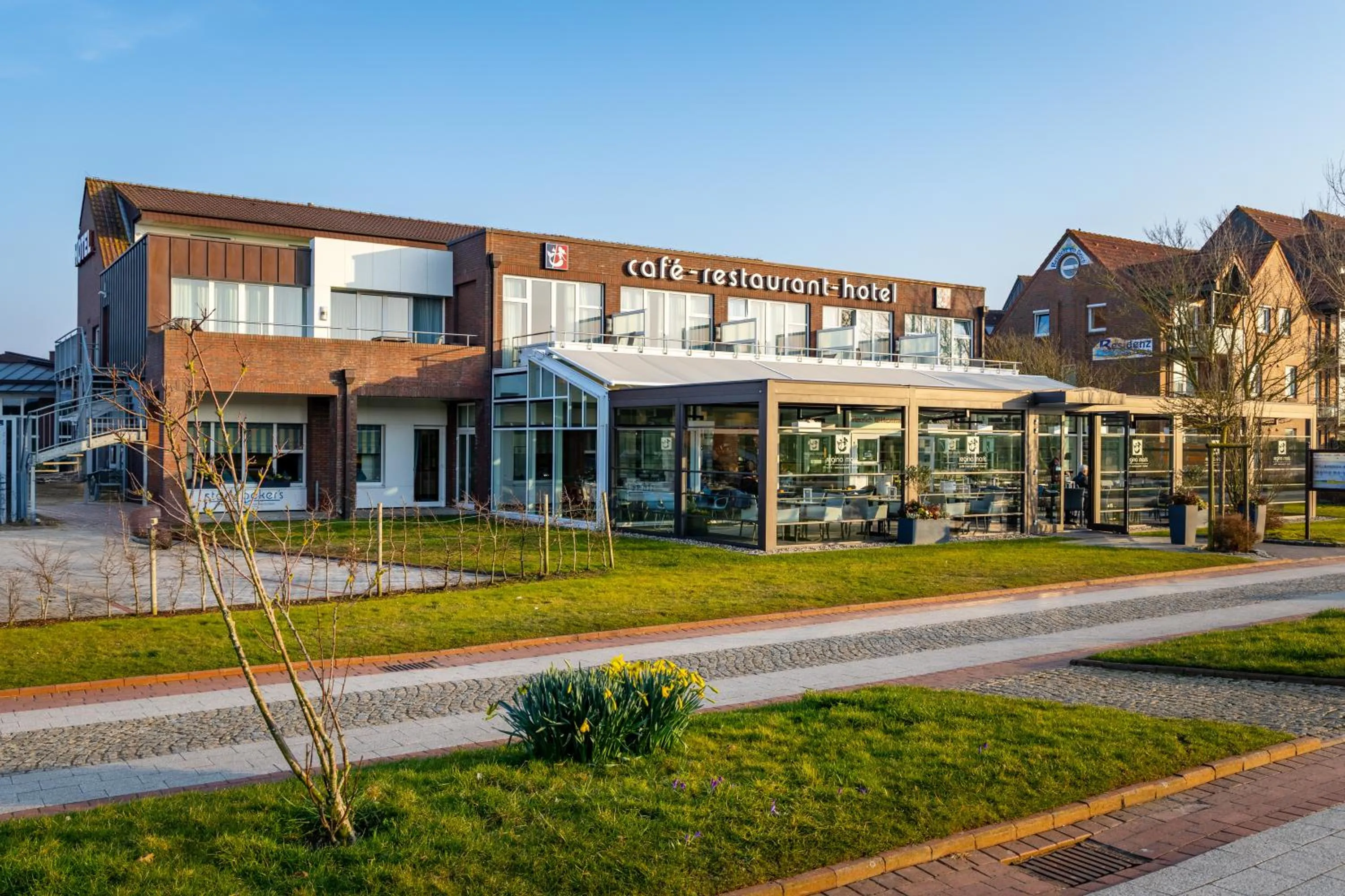 Property building in Hotel Regina Maris