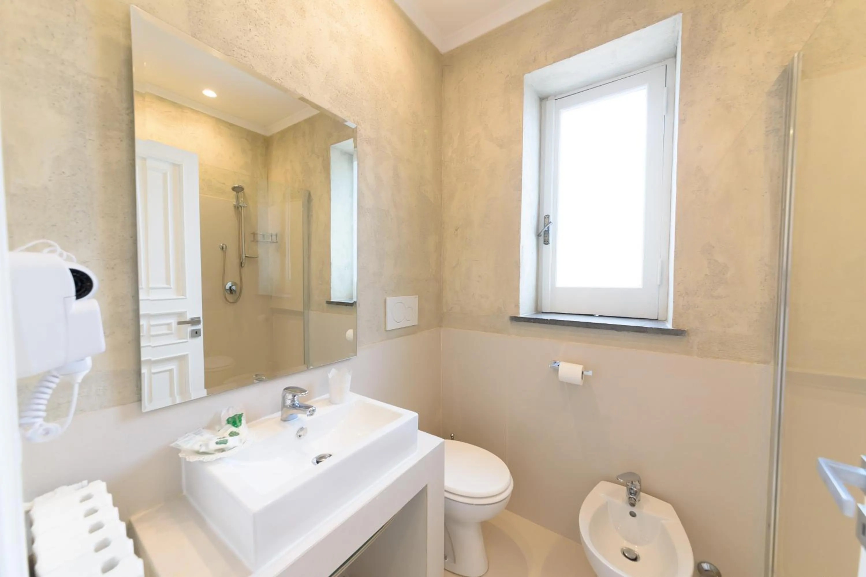 Toilet in Villa Fortuna Holiday Resort