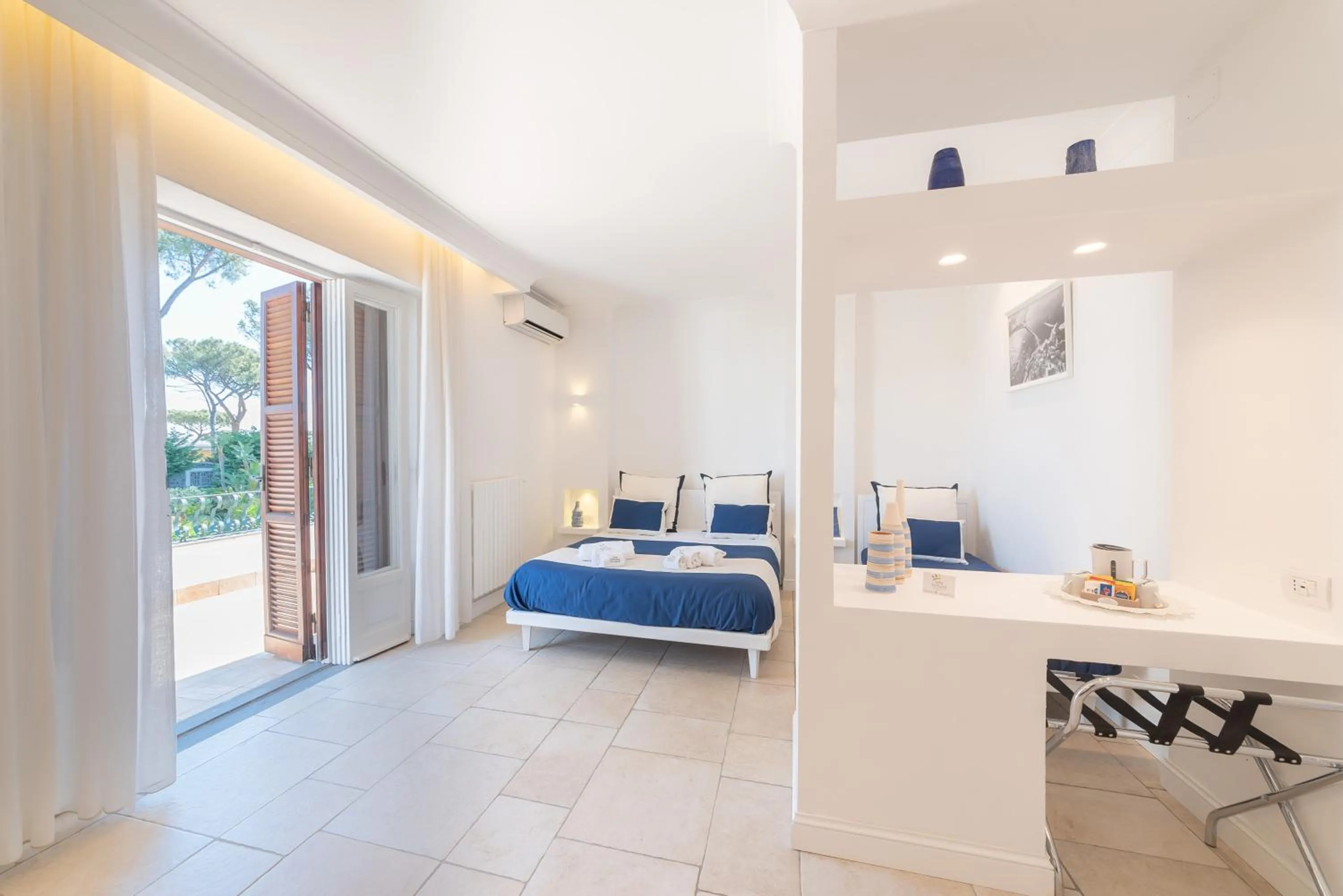 Bed in Villa Fortuna Holiday Resort